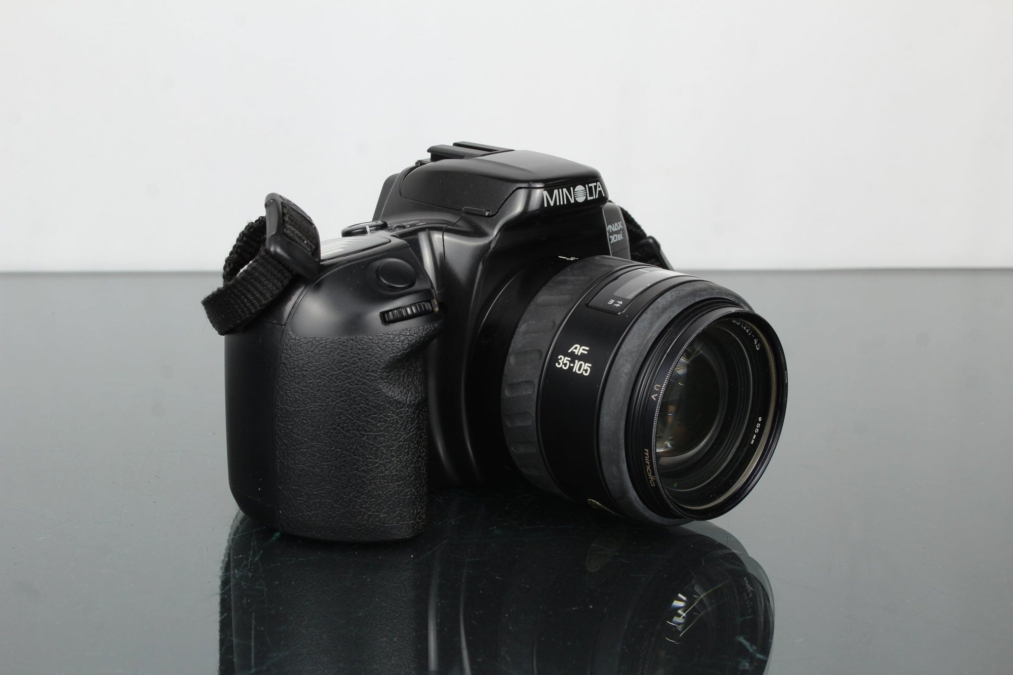 Minolta Dynax 500si + Minolta AF Zoom 35 - 100mm 1:3.5(22) - 4.5 - Dutch|Thrift