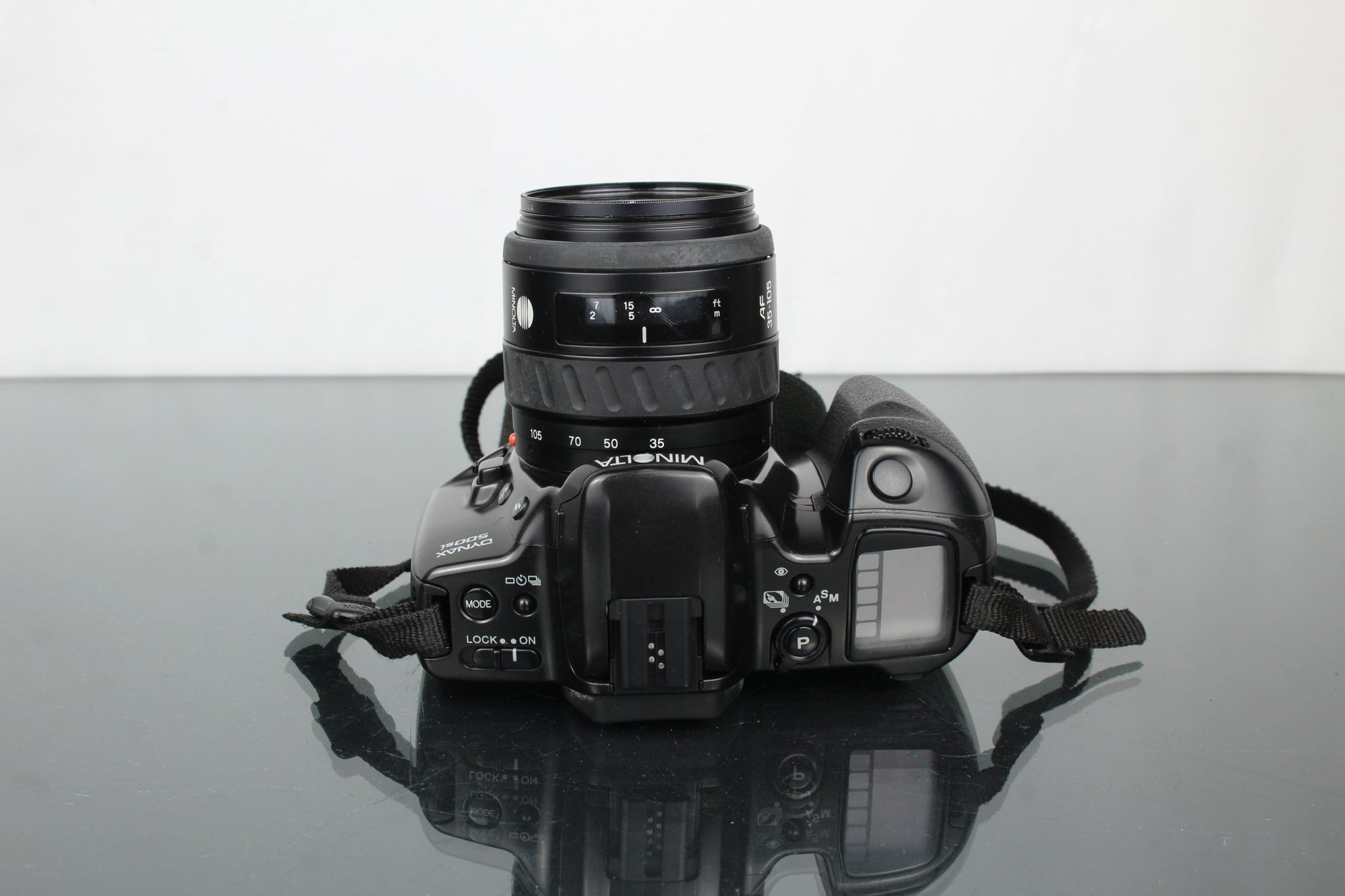 Minolta Dynax 500si + Minolta AF Zoom 35 - 100mm 1:3.5(22) - 4.5 - Dutch|Thrift