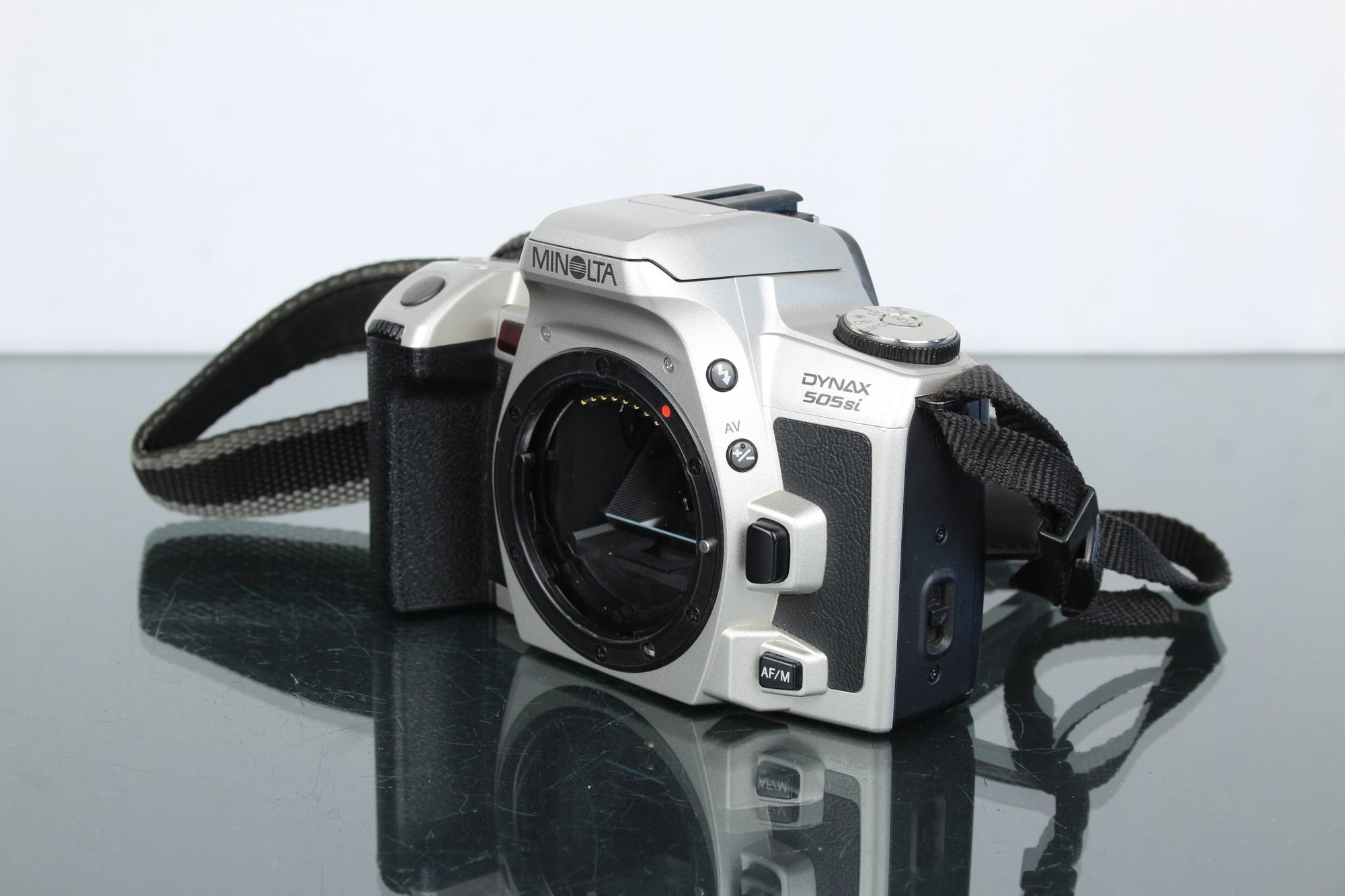 Minolta Dynax 505si - Dutch|Thrift