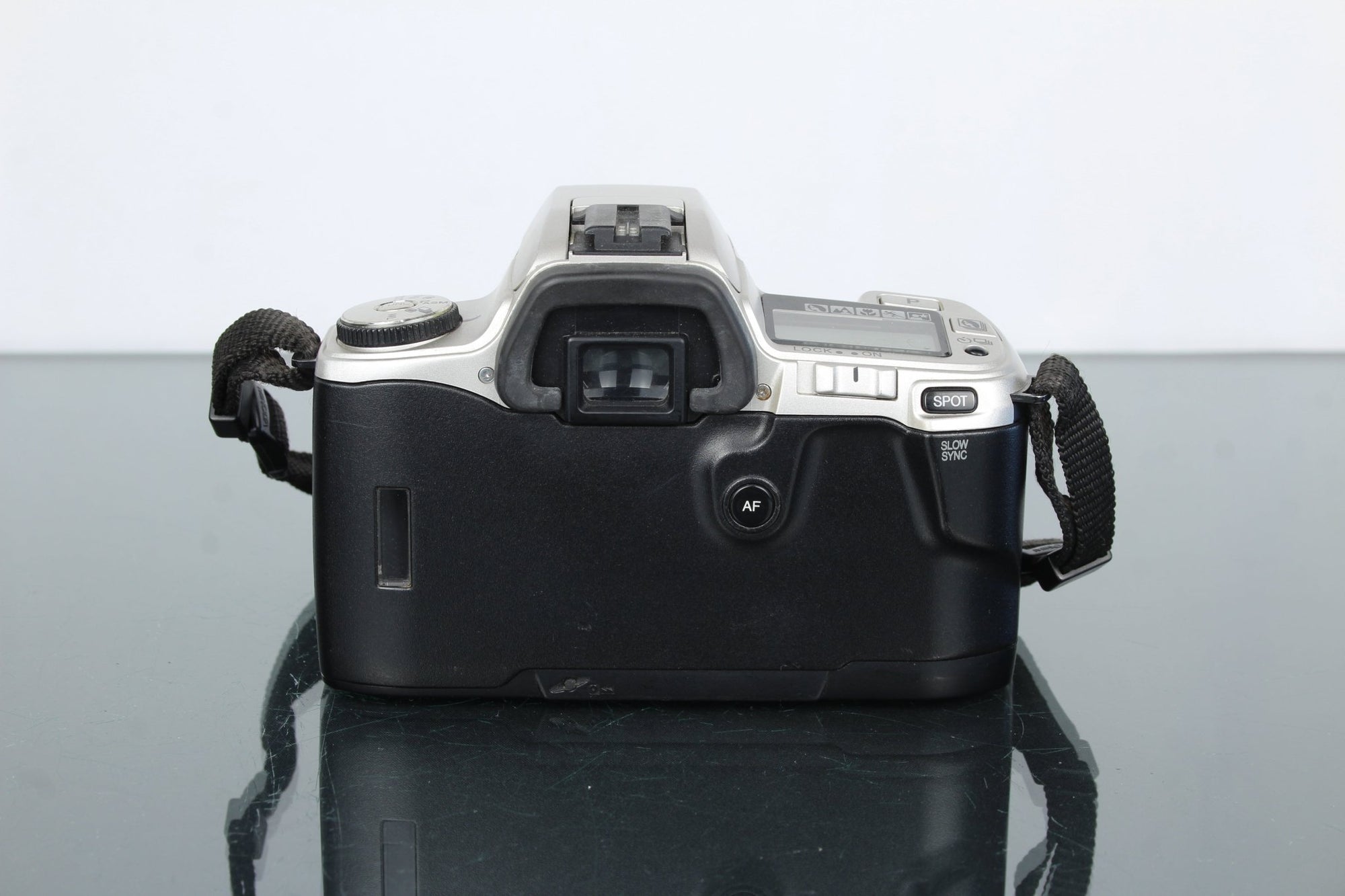 Minolta Dynax 505si - Dutch|Thrift