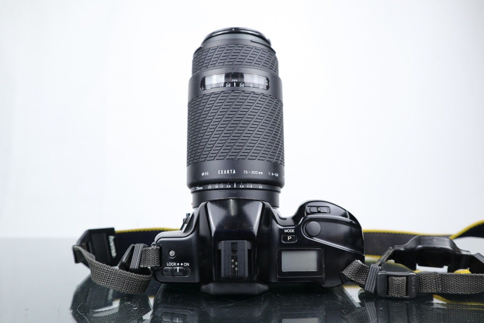 📷 Minolta Dynax SPxi | 35mm SLR Film Camera | Exacta 75 - 300mm Lens - Dutch|Thrift