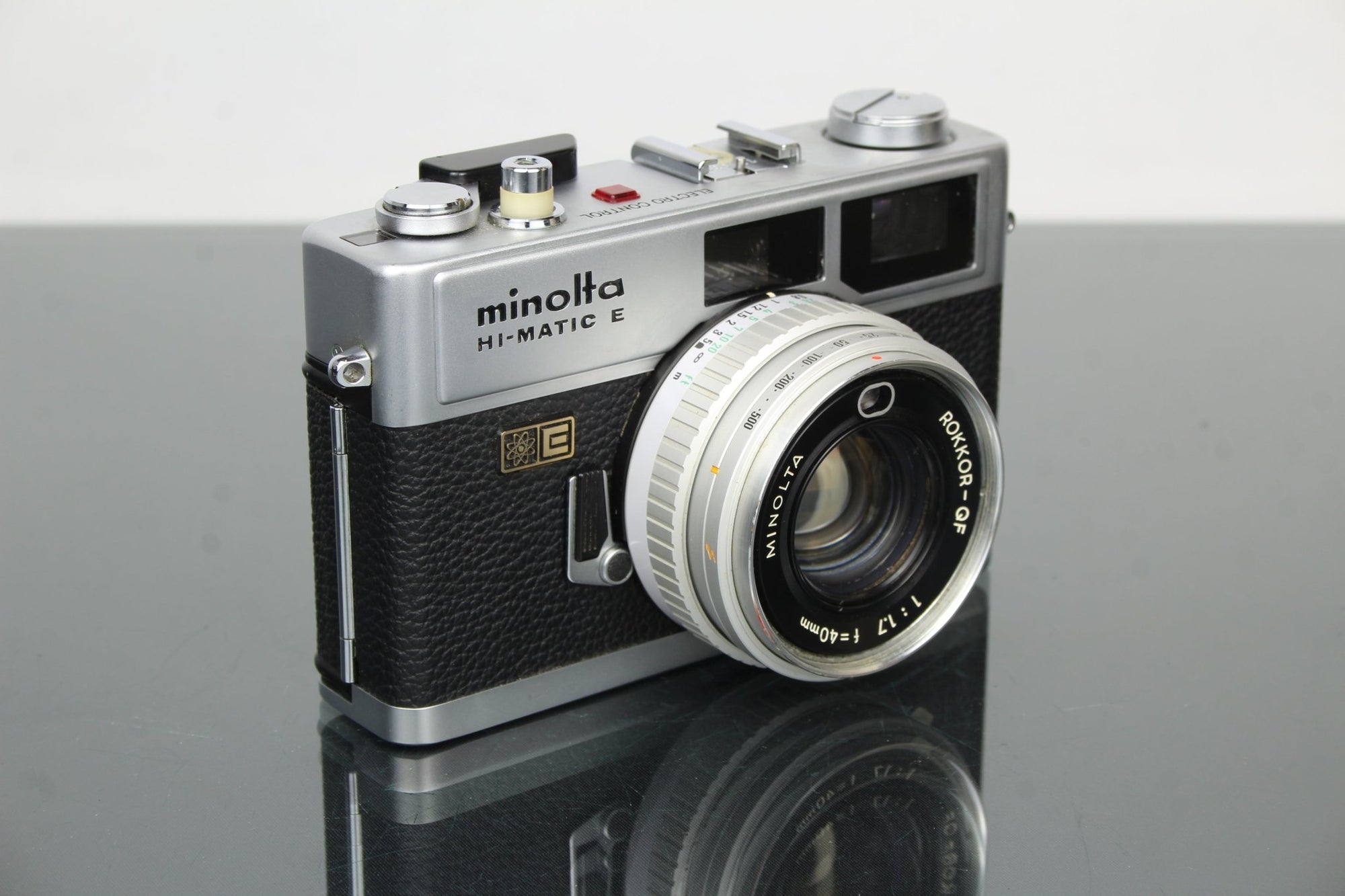 Minolta HI - Matic E - Dutch|Thrift