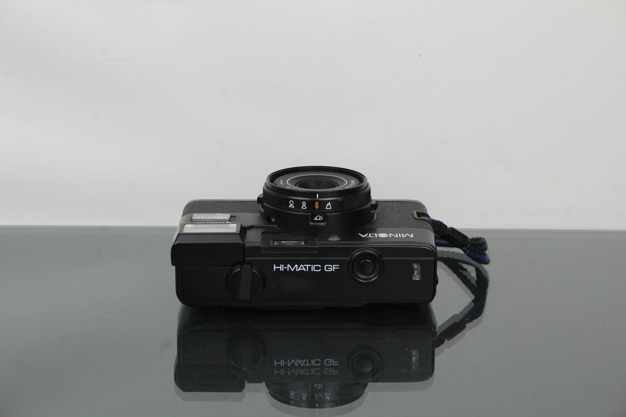 Minolta Hi - Matic GF - Dutch|Thrift