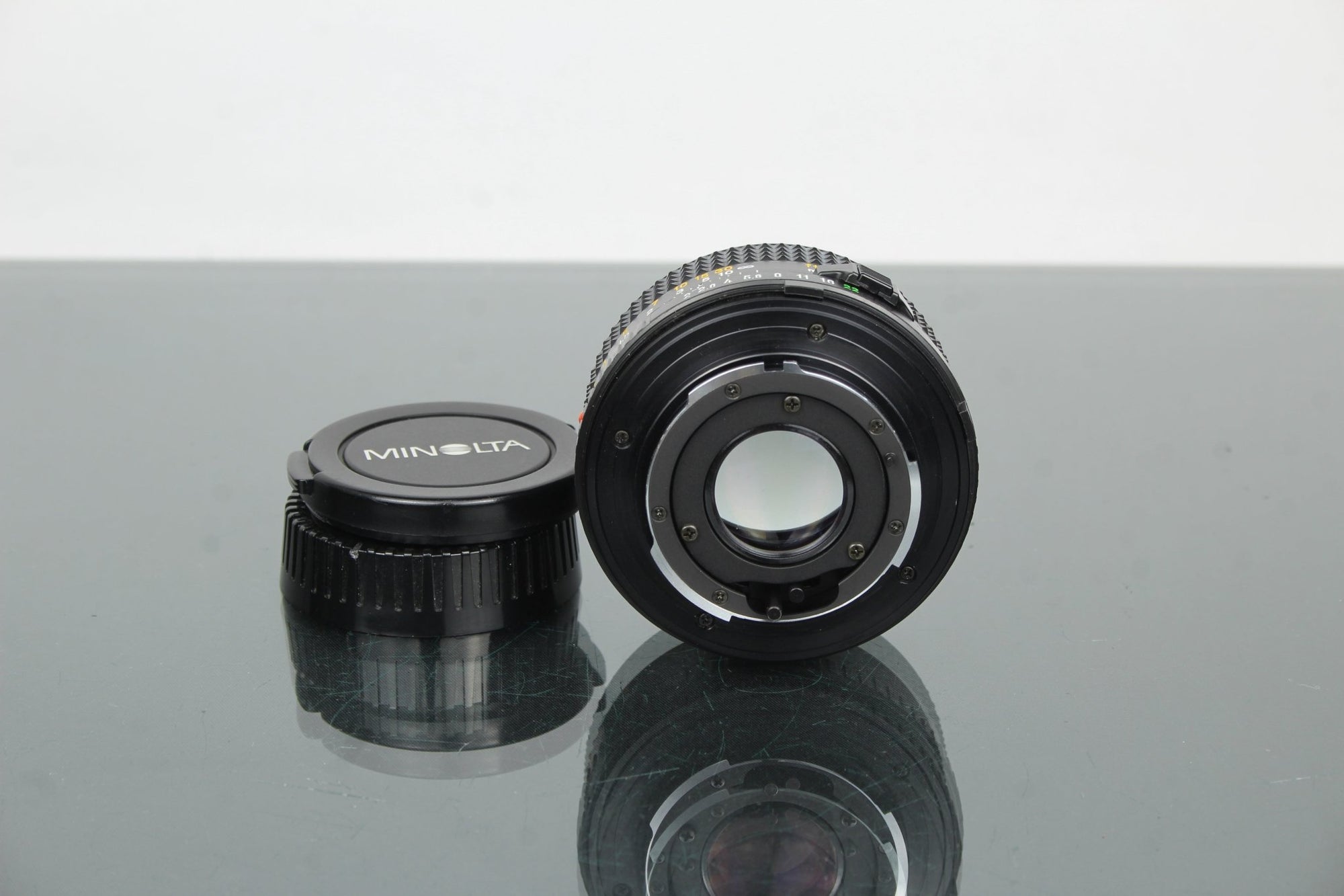 Minolta MD 50mm 1:2 49mm lens (MD mount) - Dutch|Thrift