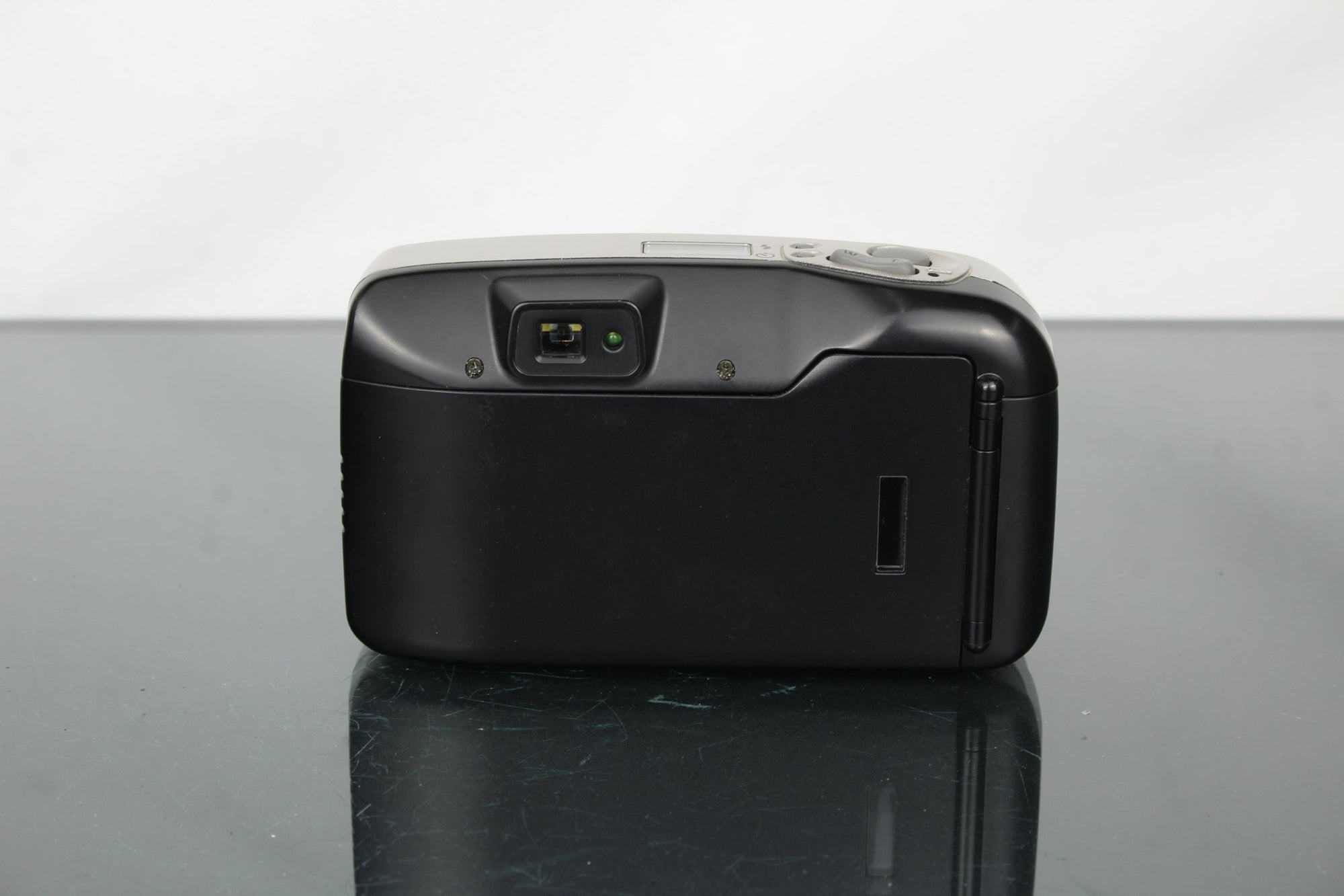 Minolta Riva Zoom 70 - Dutch|Thrift