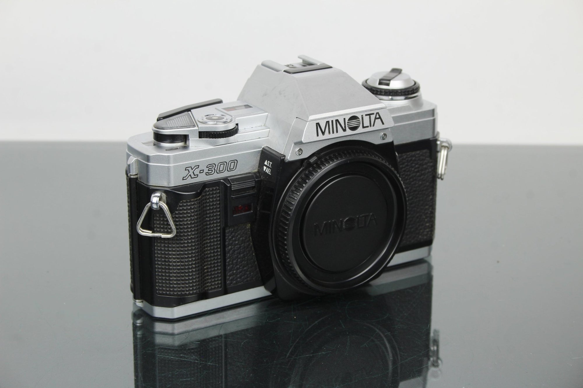Minolta X - 300 - Dutch|Thrift