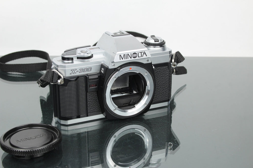 Minolta X - 300 - Dutch|Thrift