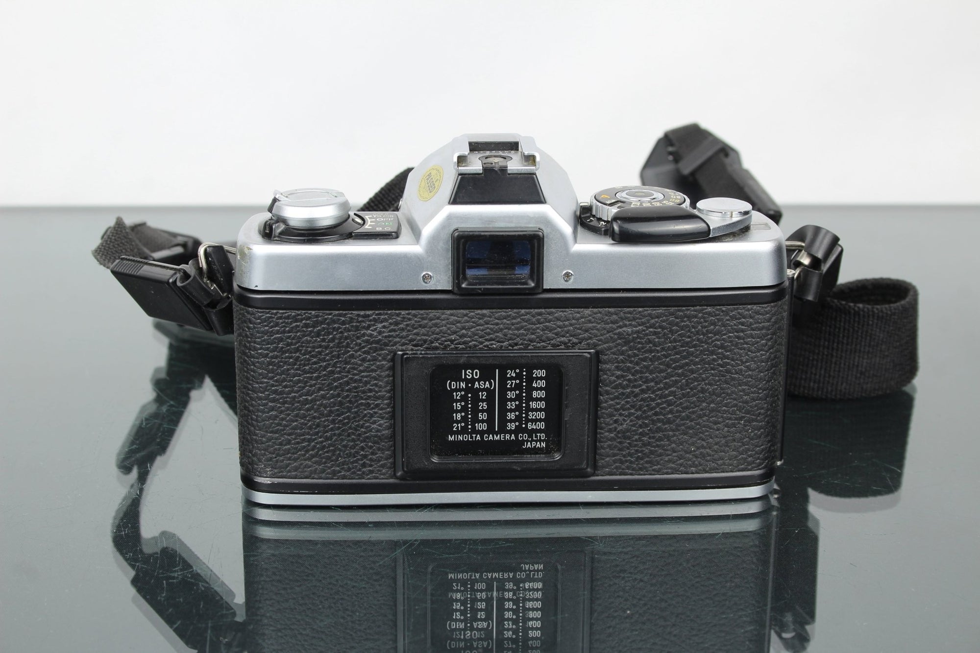 Minolta XG 1 - Dutch|Thrift