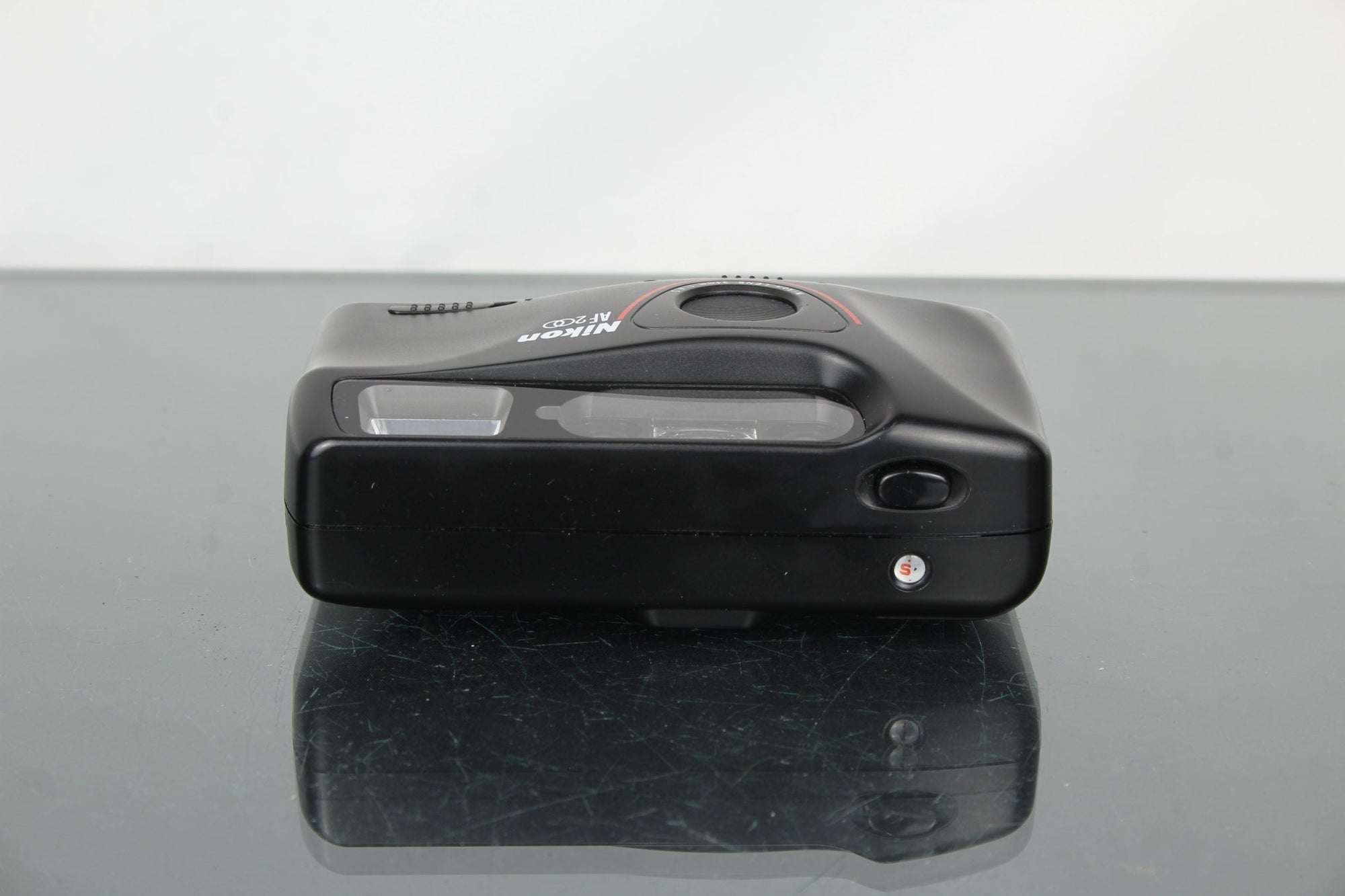 Nikon AF 200 - Dutch|Thrift