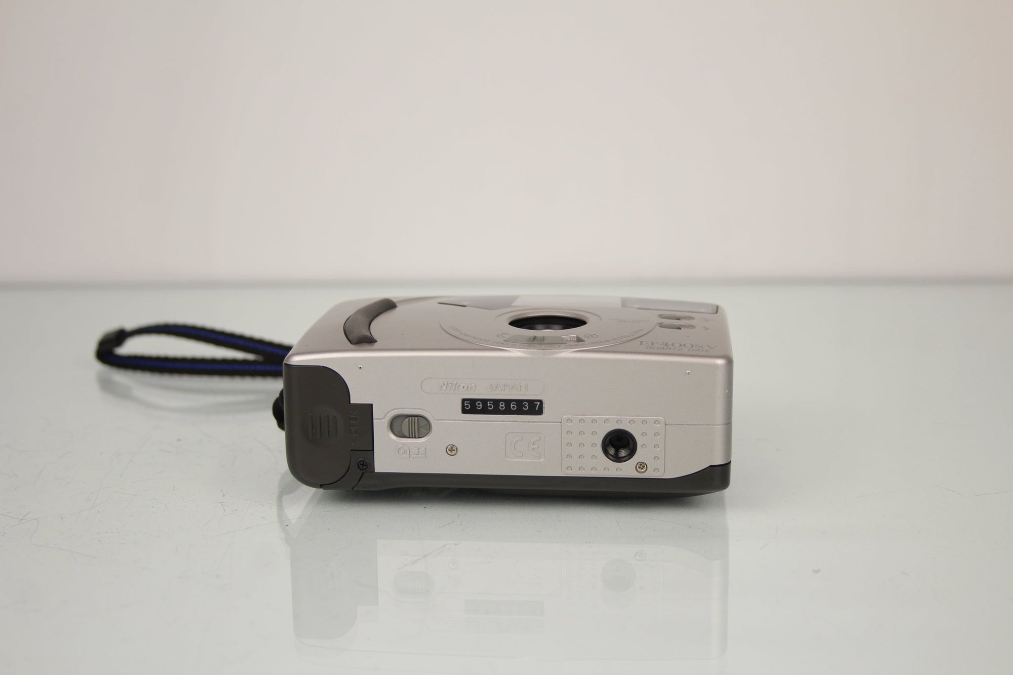 Nikon EF400S V - Dutch|Thrift