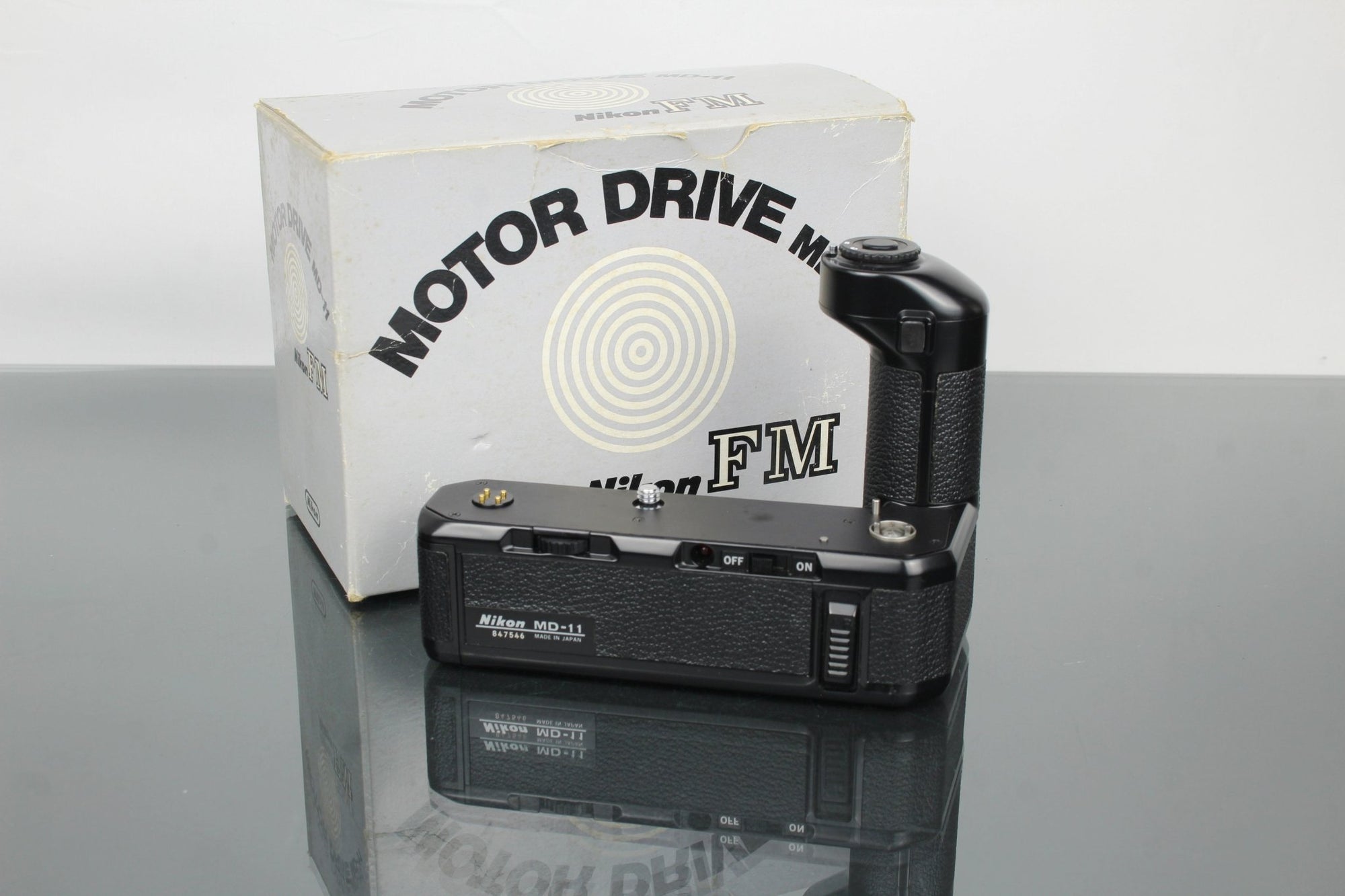 Nikon FM MD - 11 Motor Drive - Dutch|Thrift