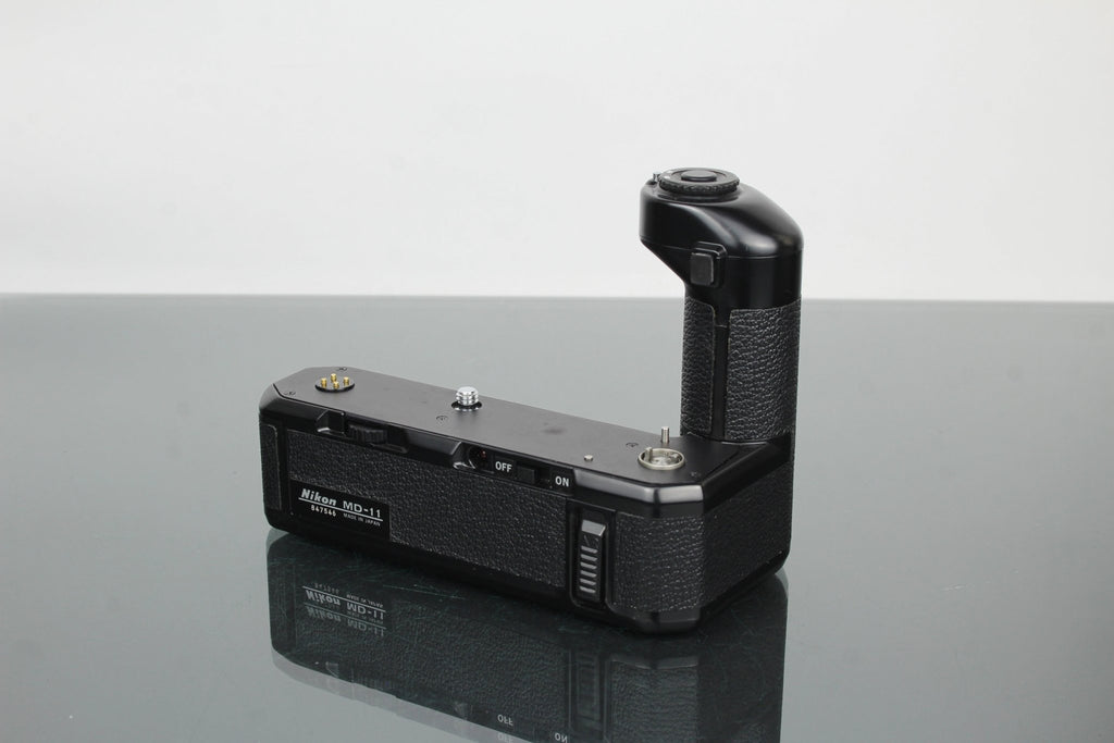Nikon FM MD - 11 Motor Drive - Dutch|Thrift