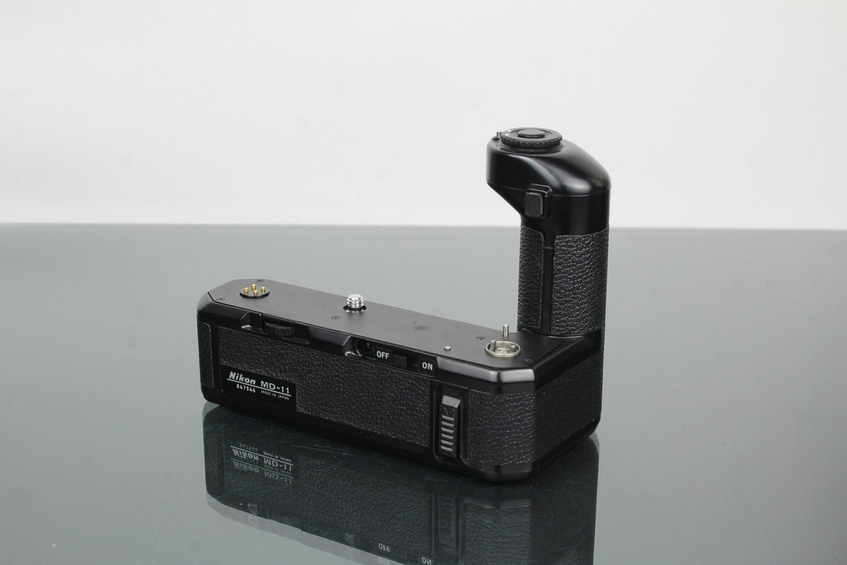 Nikon FM MD - 11 Motor Drive - Dutch|Thrift