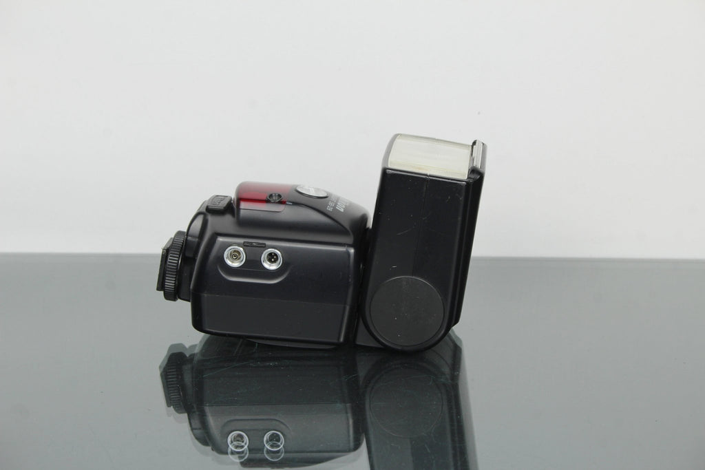 Nikon SB - 28 - Dutch|Thrift