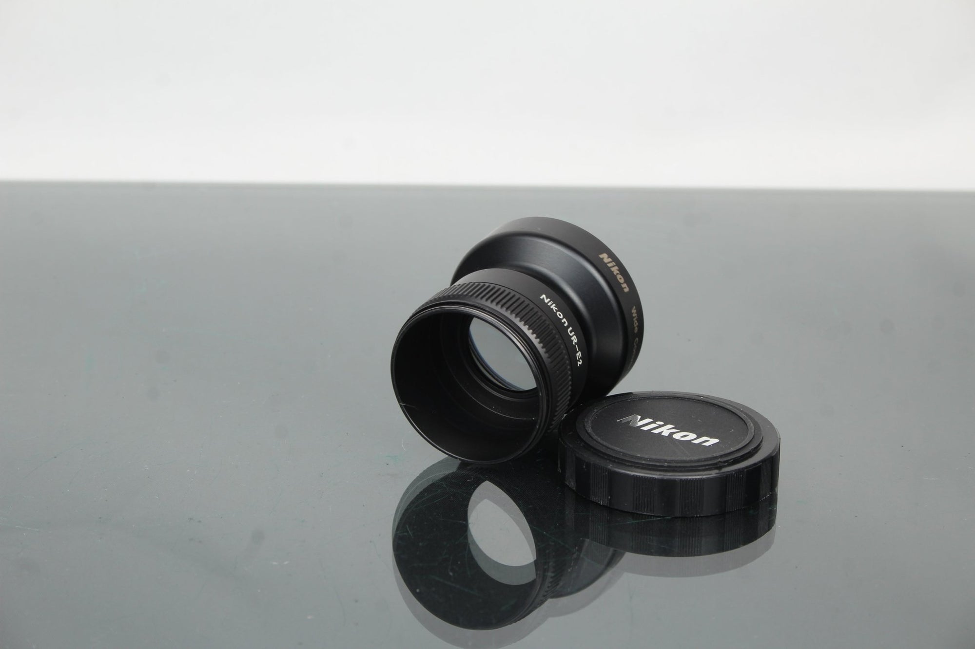 Nikon Wide Converter WC - E24 0.66x - Dutch|Thrift