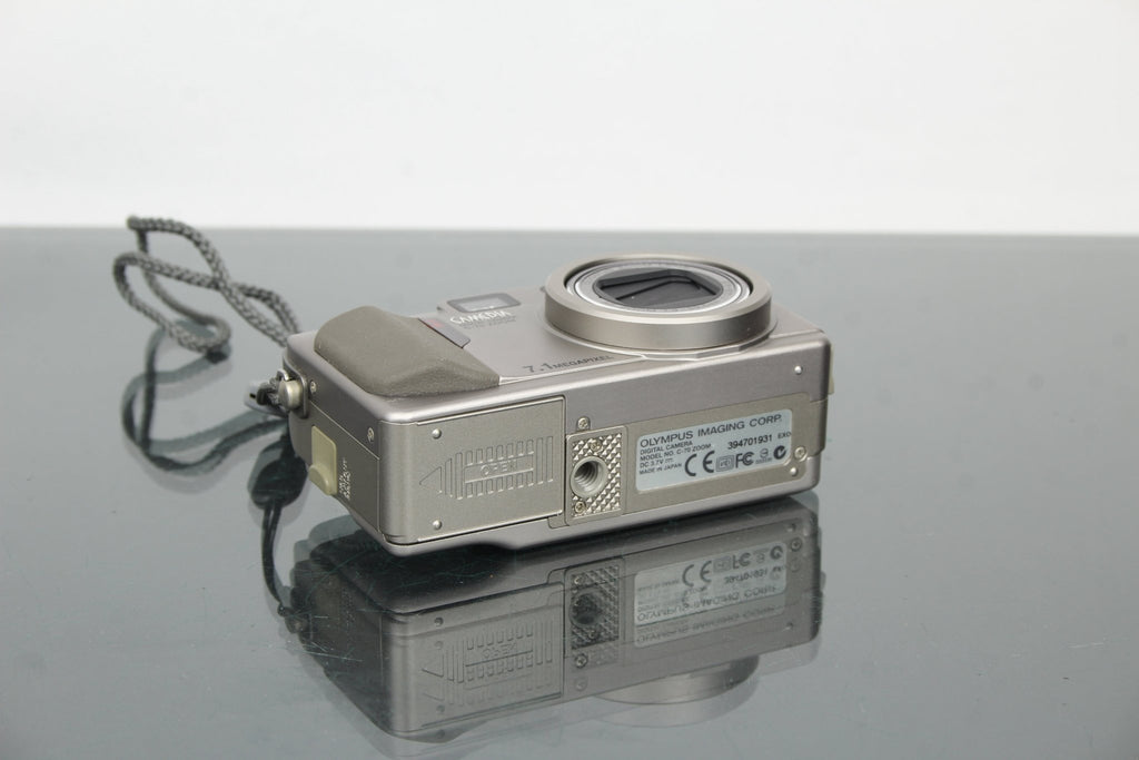 Olympus C - 70 Zoom - Dutch|Thrift
