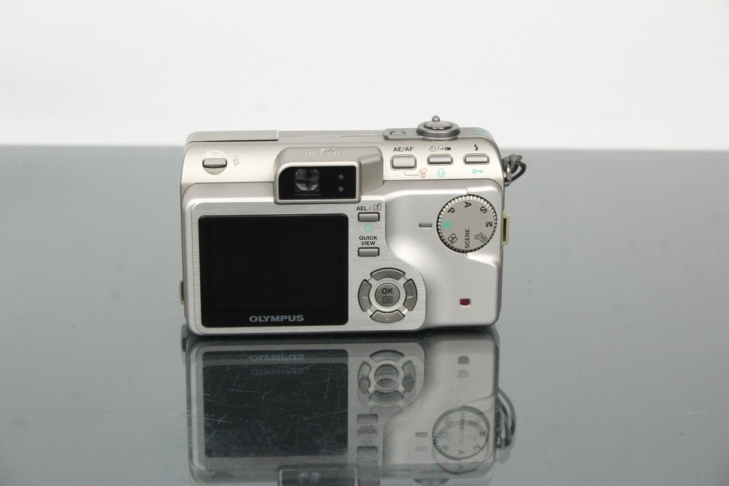 Olympus C - 70 Zoom - Dutch|Thrift