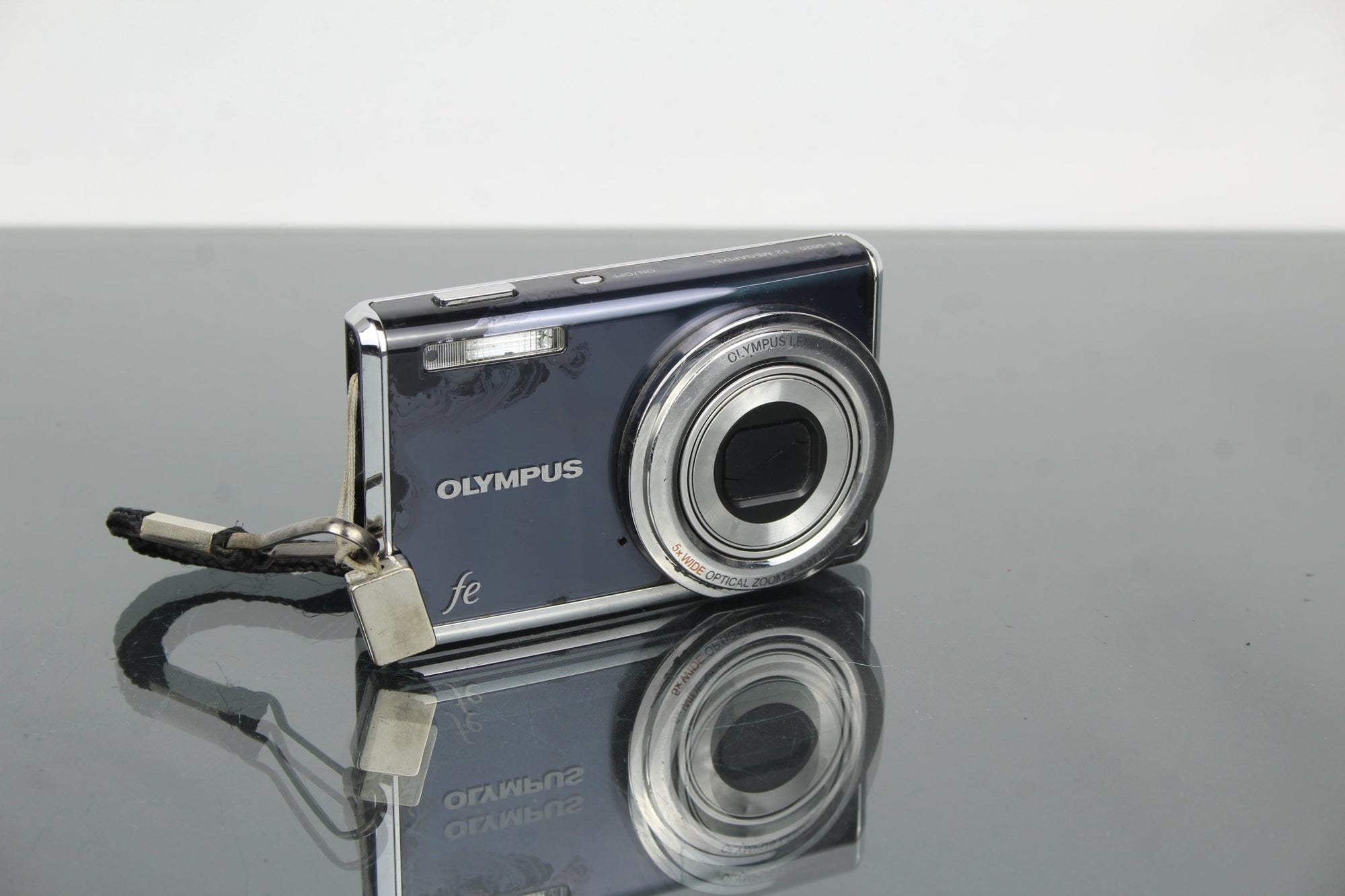Olympus FE - 5020 - Dutch|Thrift