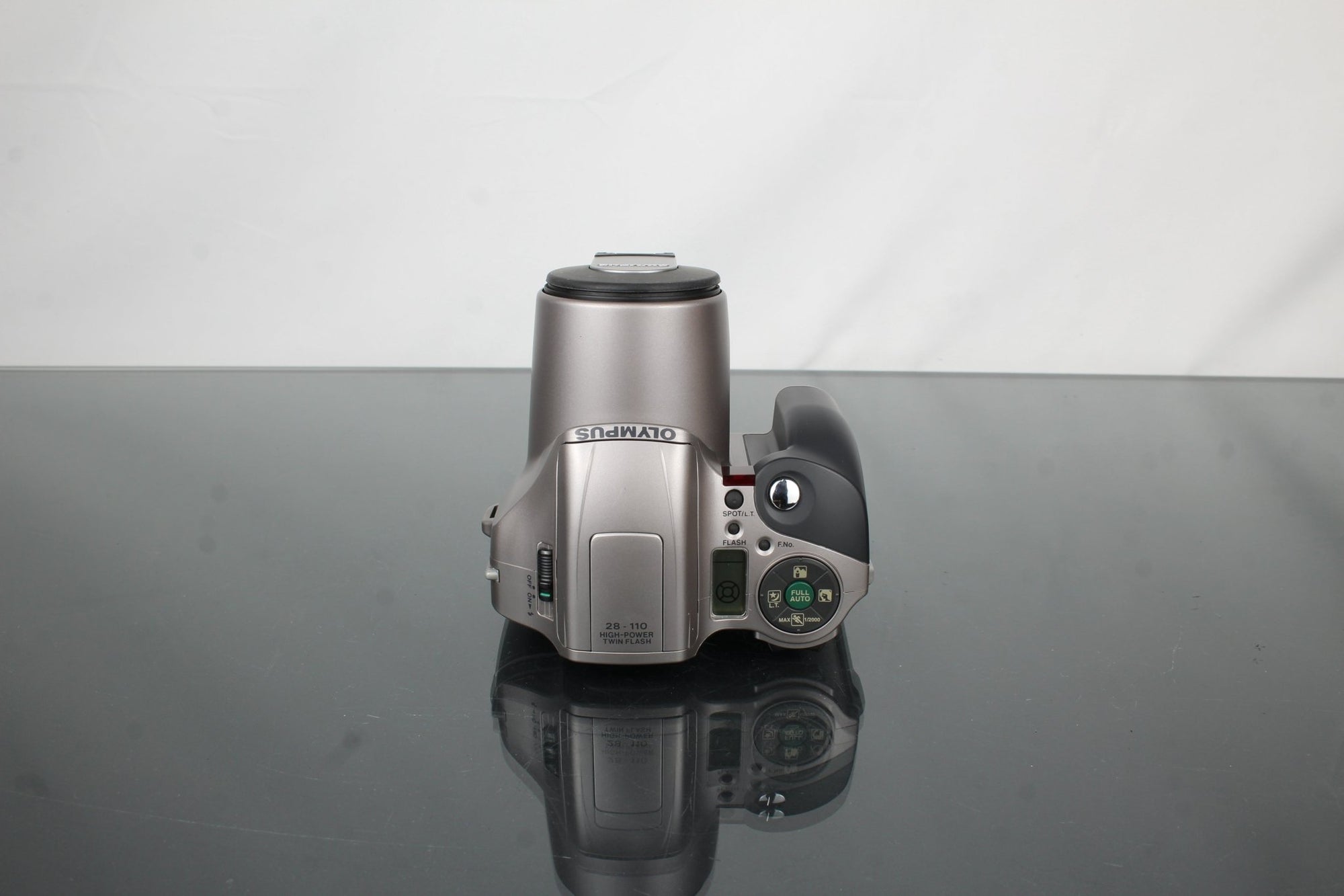 Olympus IS - 200 - Dutch|Thrift