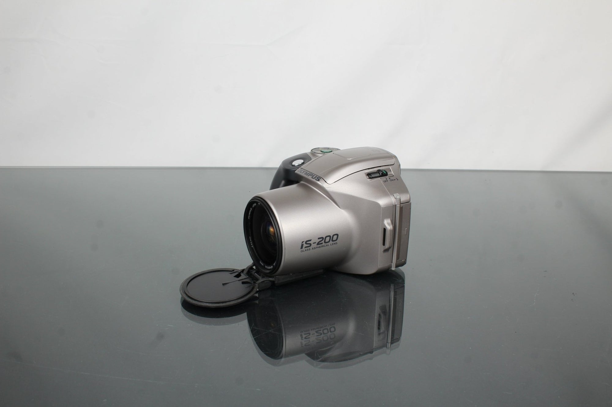 Olympus IS - 200 - Dutch|Thrift