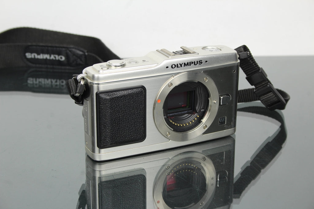 Olympus Pen E - P1 - Dutch|Thrift