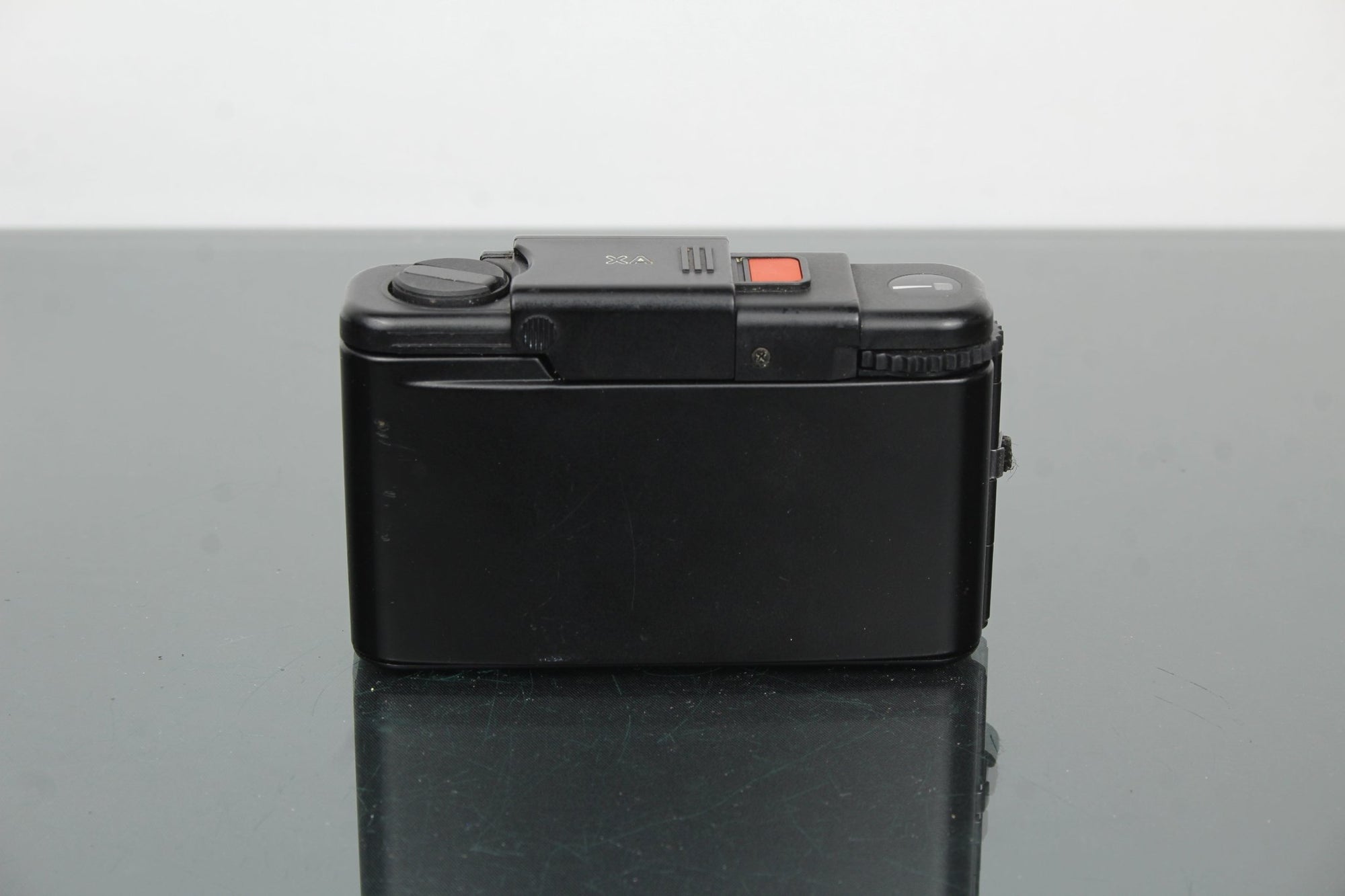 Olympus XA - Dutch|Thrift