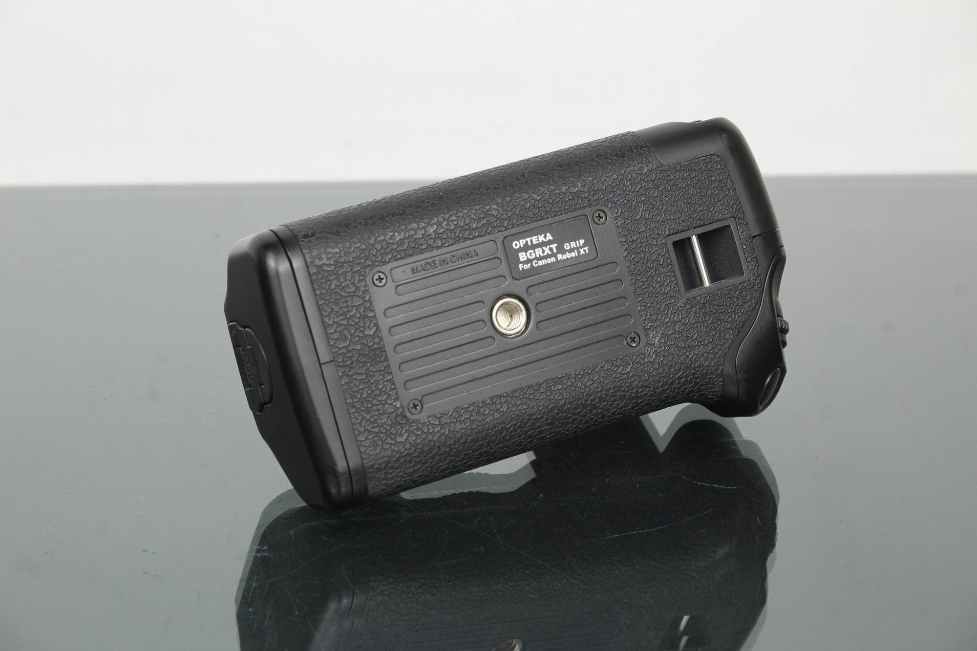 Opteka BGRXT Grip For Canon Rebel XT - Dutch|Thrift