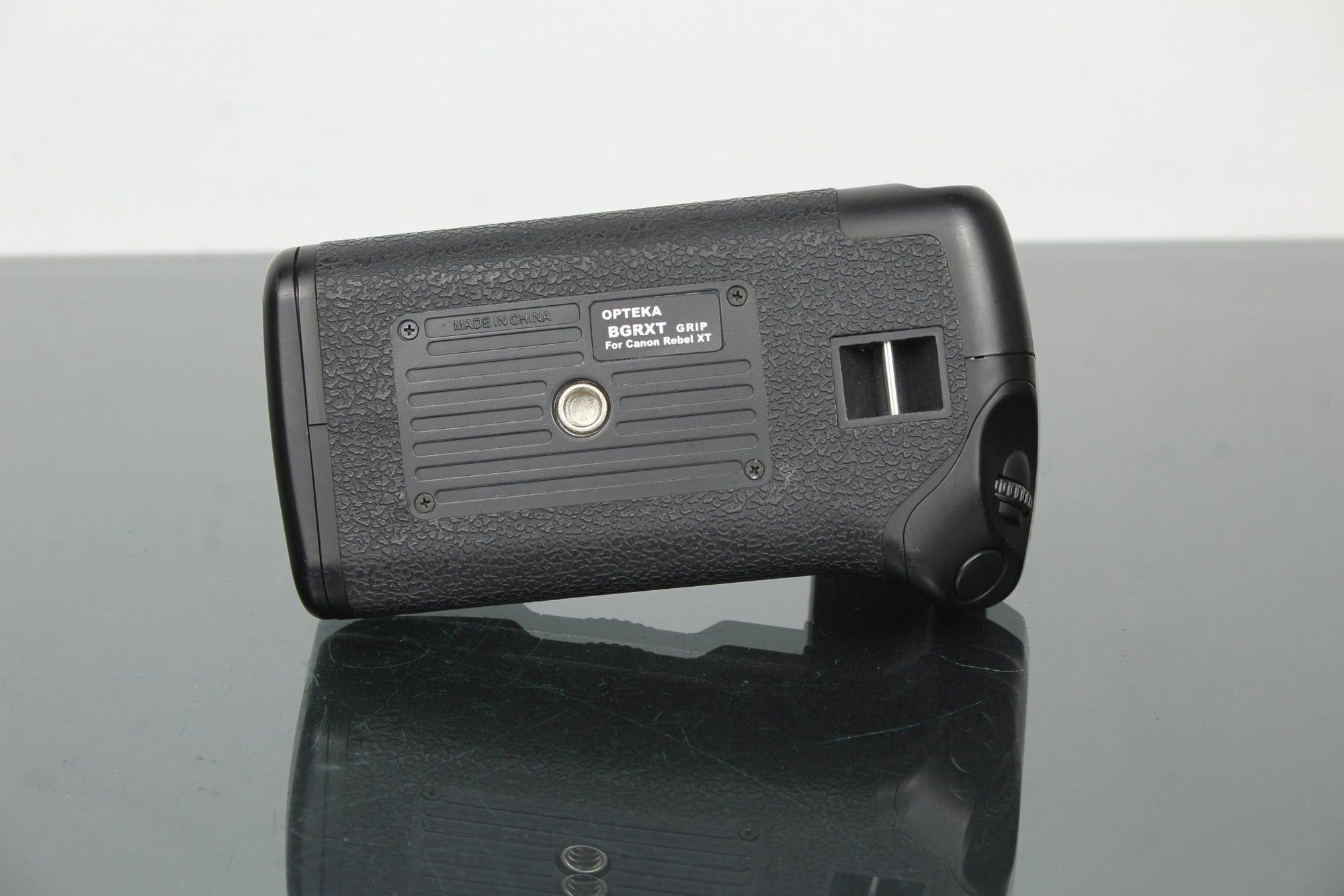 Opteka BGRXT Grip For Canon Rebel XT - Dutch|Thrift