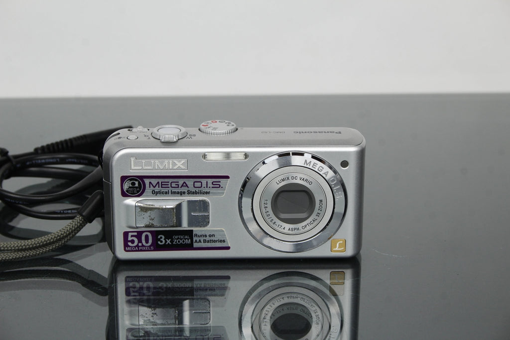 Panasonic Lumix DMC - LS2 - Dutch|Thrift