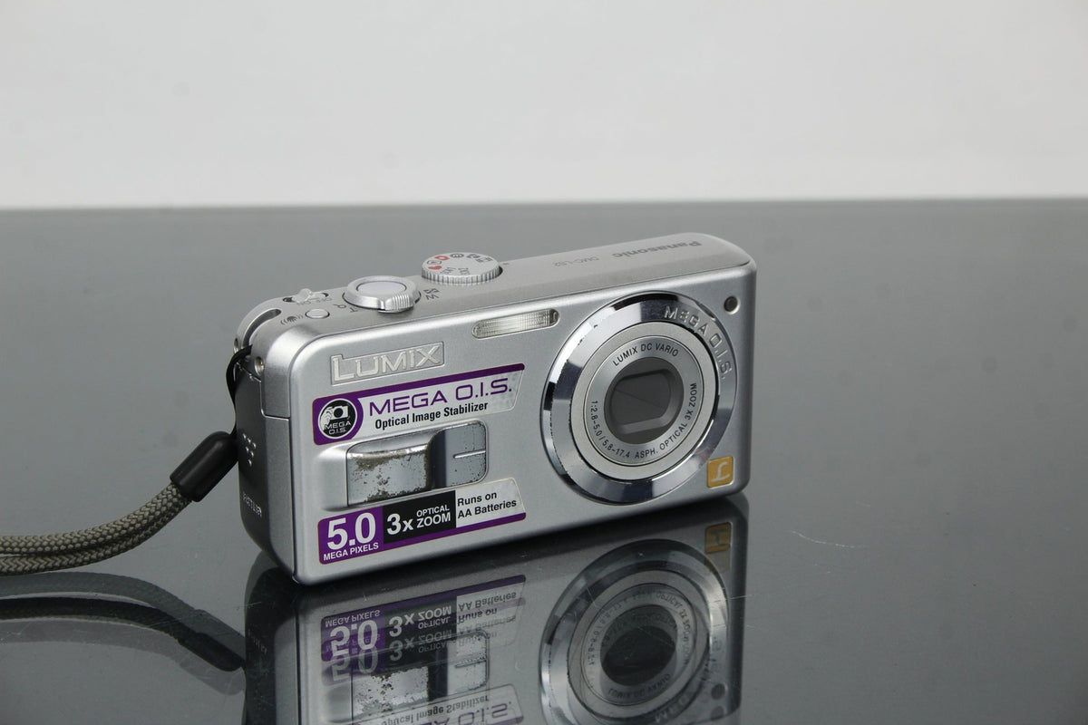 Panasonic Lumix DMC - LS2 - Dutch|Thrift