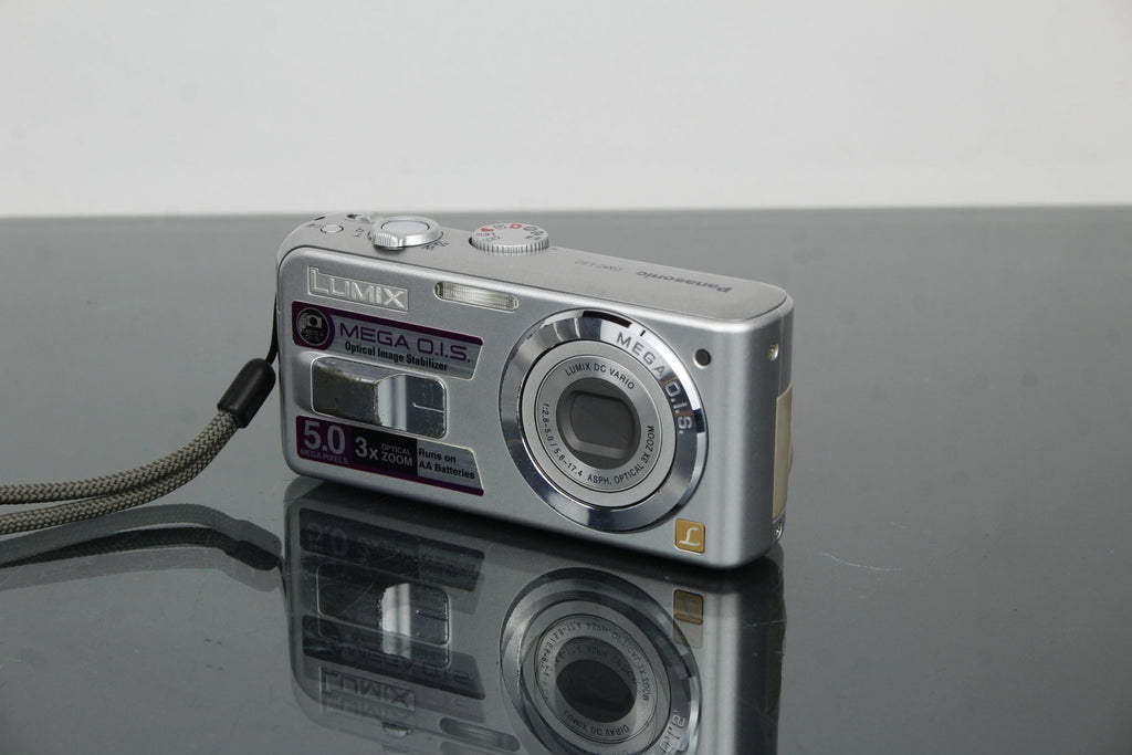 Panasonic Lumix DMC - LS2 - Dutch|Thrift
