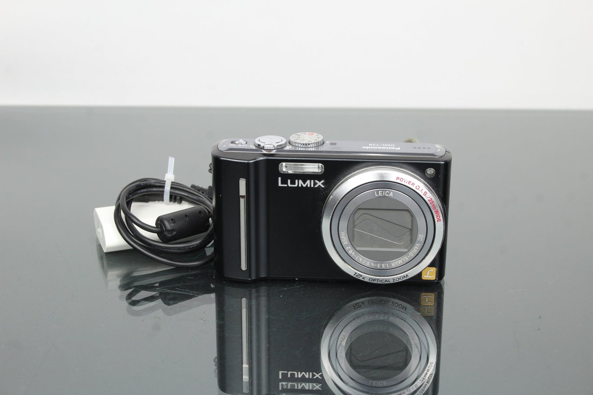 Panasonic Lumix DMC - TZ8 - Dutch|Thrift