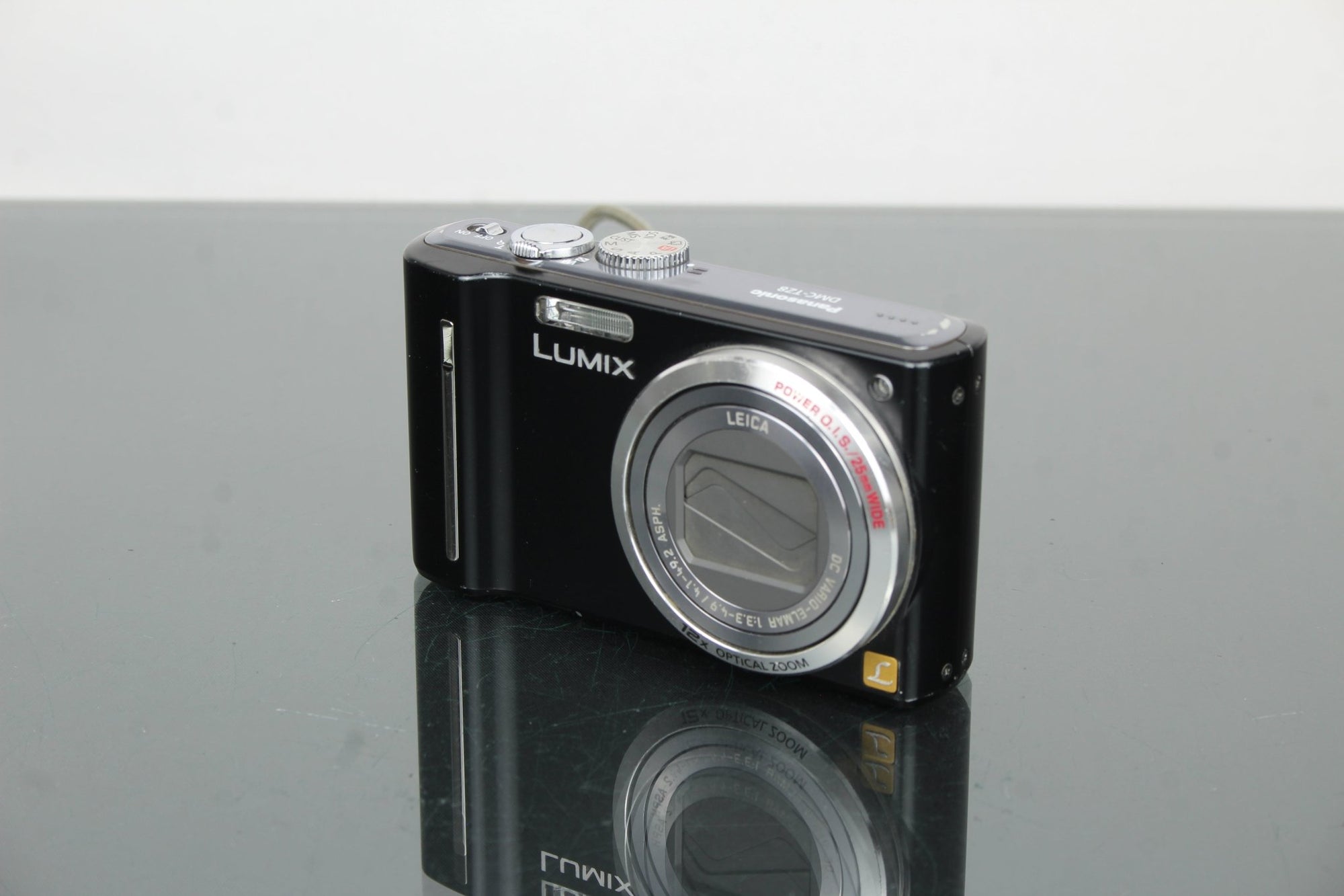 Panasonic Lumix DMC - TZ8 - Dutch|Thrift