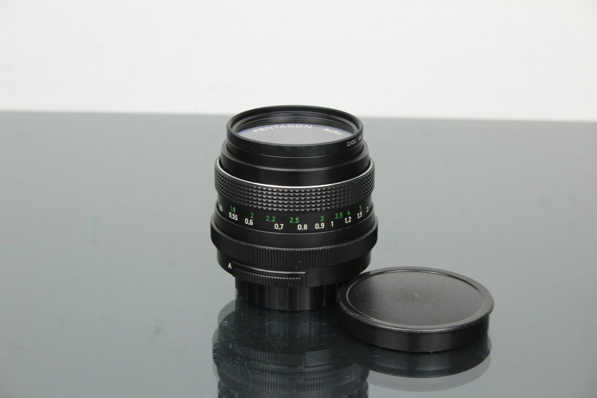 Pentacon auto 1.8/50 Multi coating M42 Mount lens - Dutch|Thrift