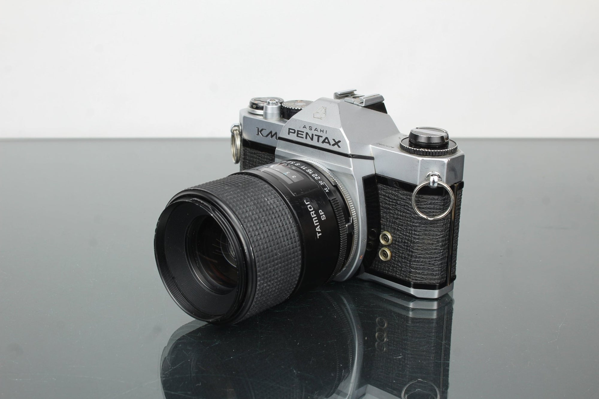 Pentax KM + Tamron 90mm 1:2.5 lens - Dutch|Thrift