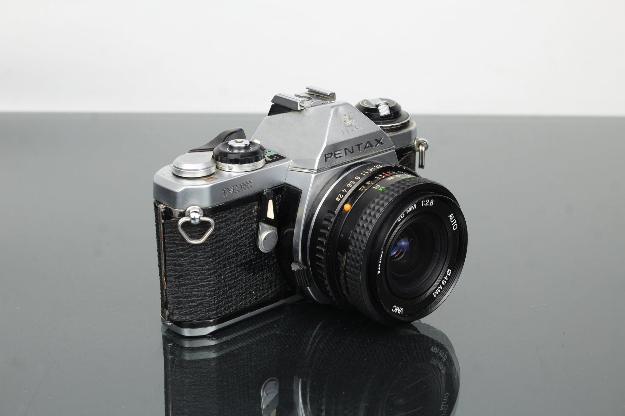 Pentax ME + Vivitar 28mm 1:2.8 AUTO lens - Dutch|Thrift