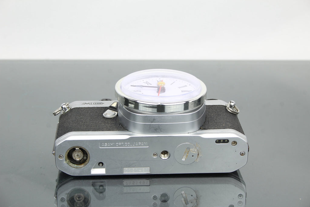 Pentax MG Custom made Clock - Dutch|Thrift