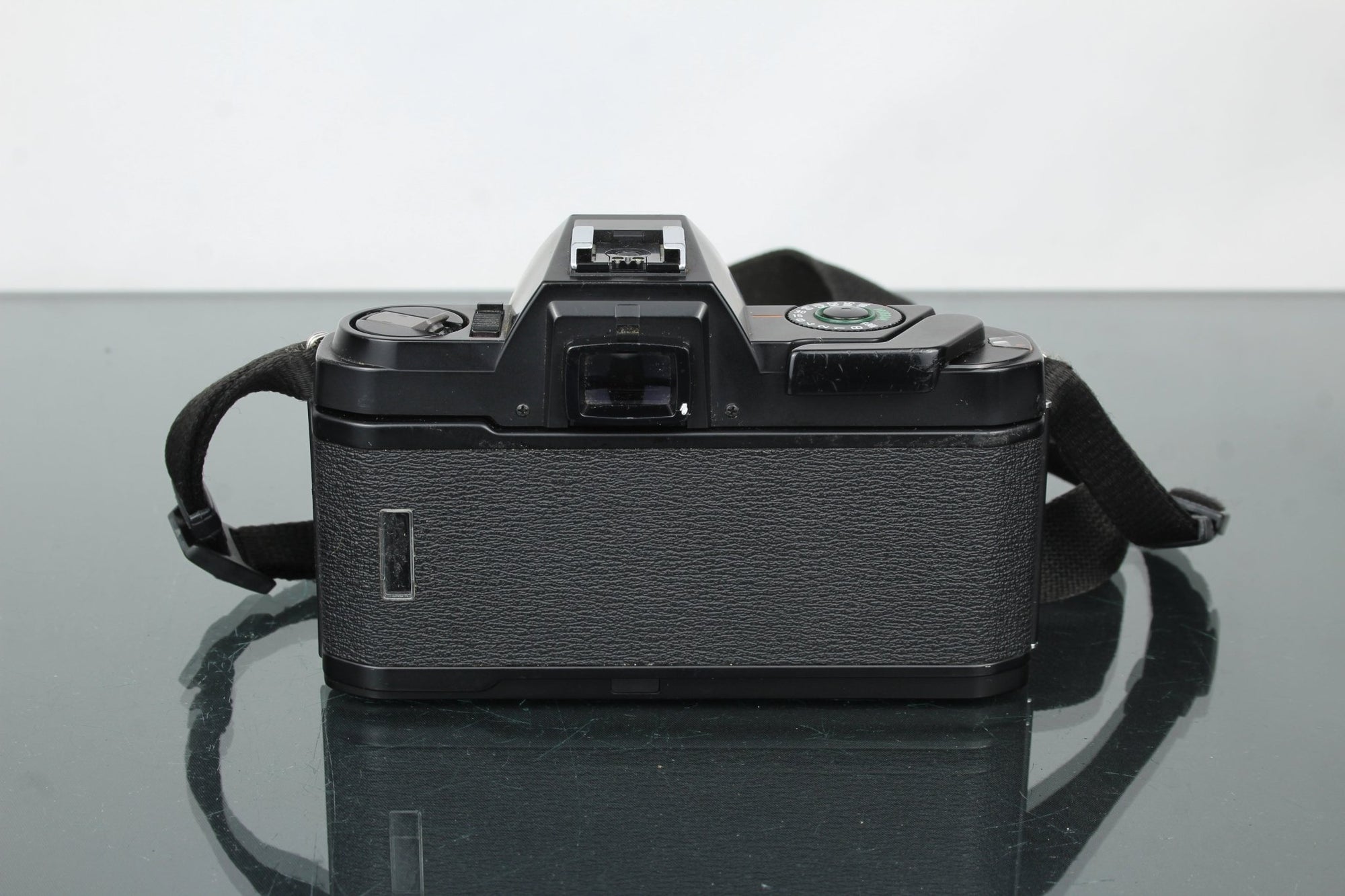 Pentax P30 + SMC Pentax - A 1:1.7 50mm lens - Dutch|Thrift