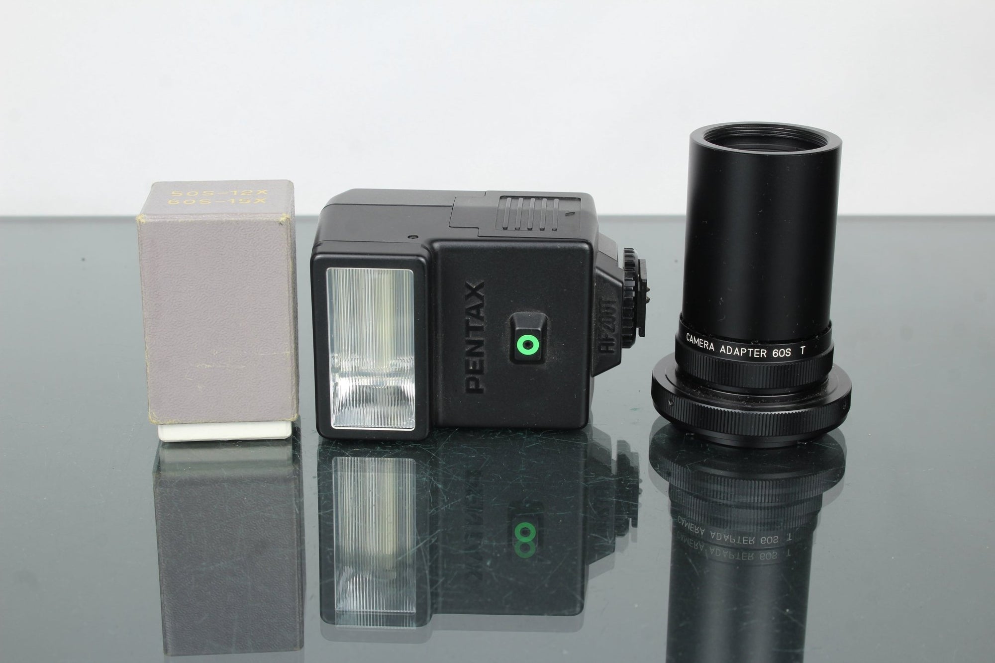 Pentax P30 + SMC Pentax - A 1:1.7 50mm lens - Dutch|Thrift