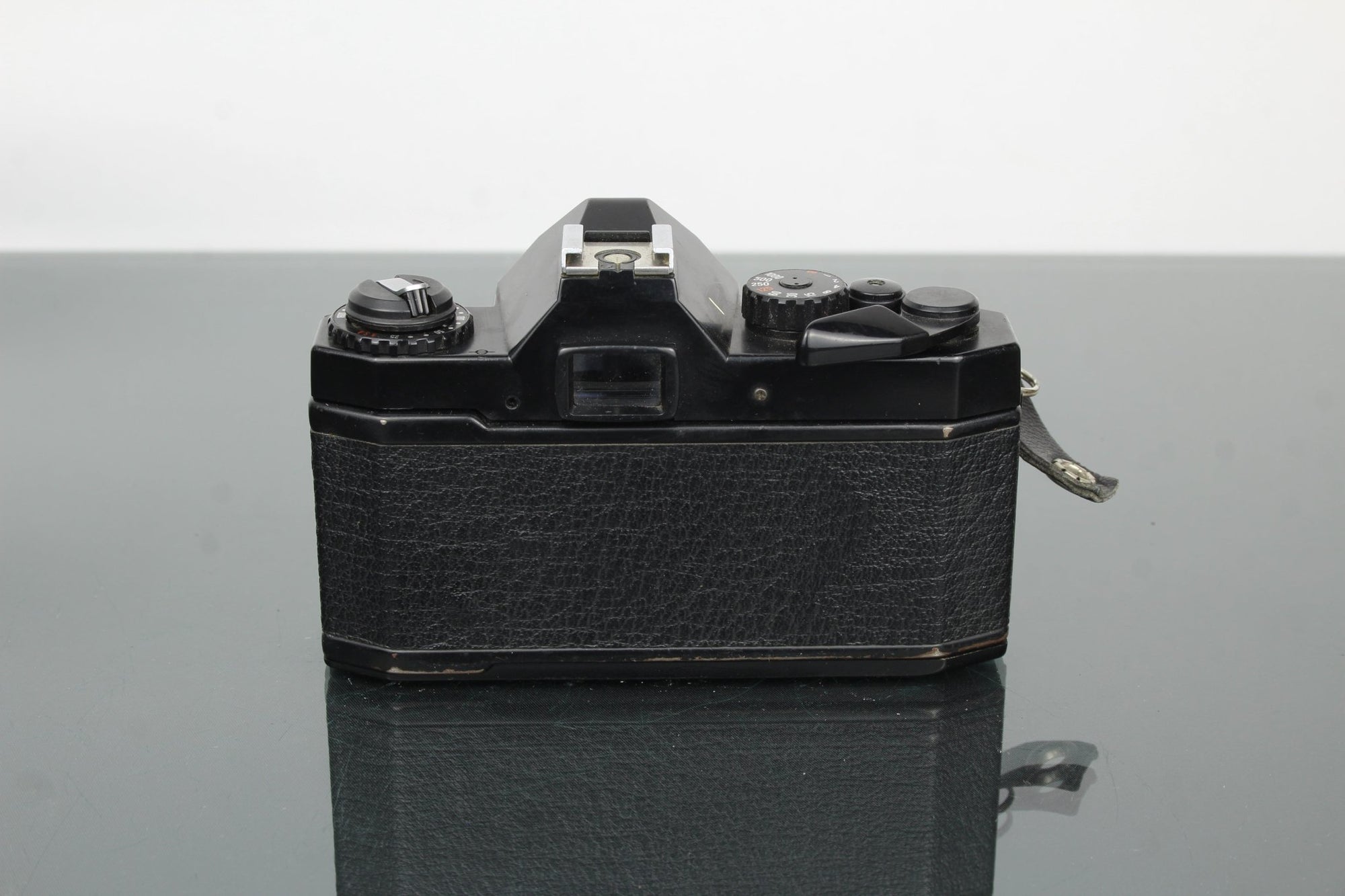 Petri GX - 1 + Petri 50mm 1:2 - Dutch|Thrift