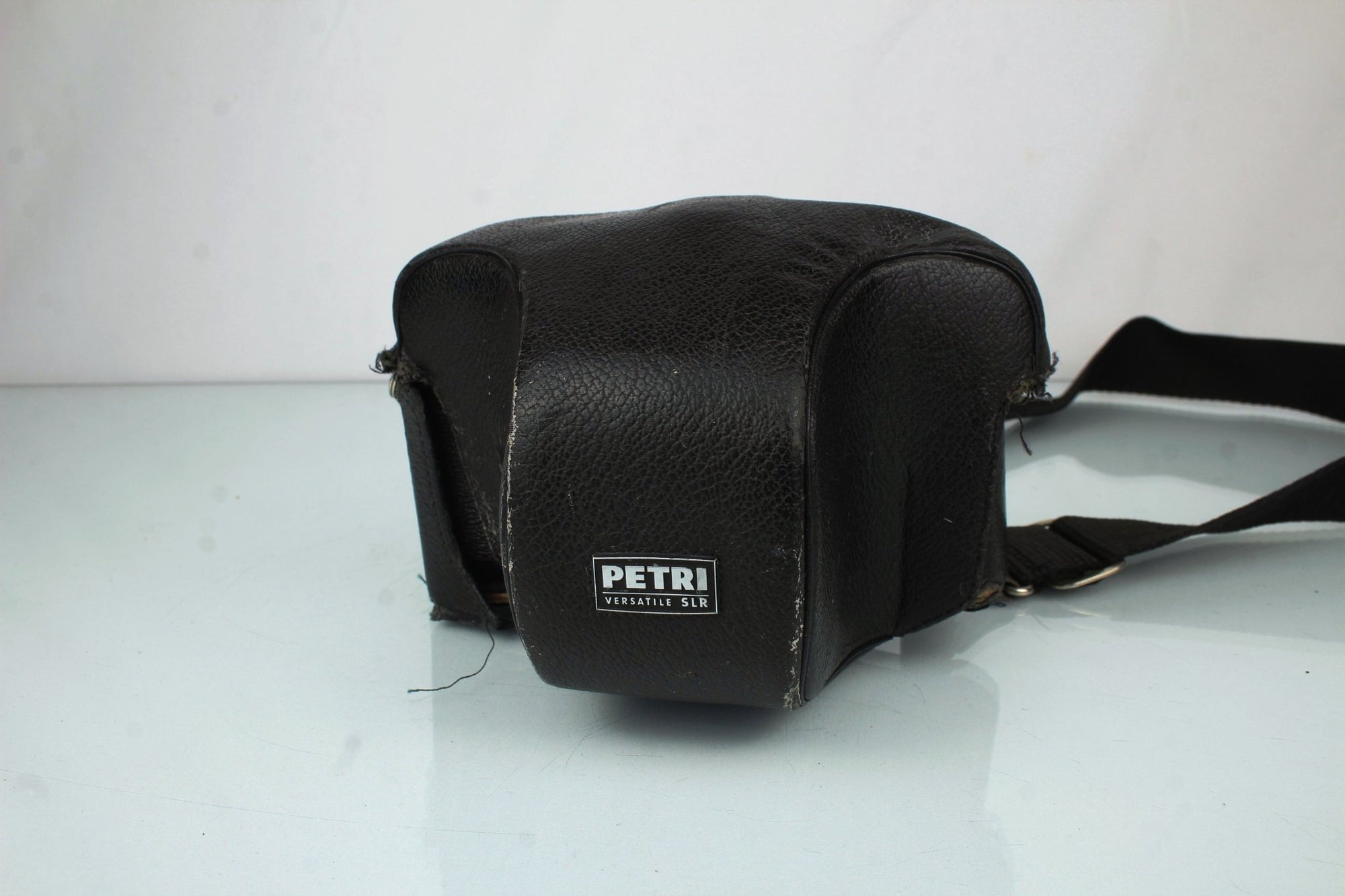 Petri TTL + Petri 1.8 55mm lens - Dutch|Thrift