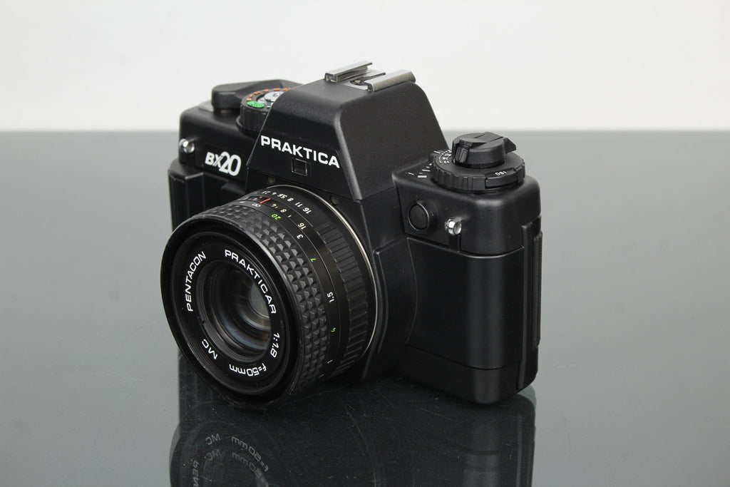 Practica BX20 + Pentacon Praktica 50mm 1.8 lens - Dutch|Thrift