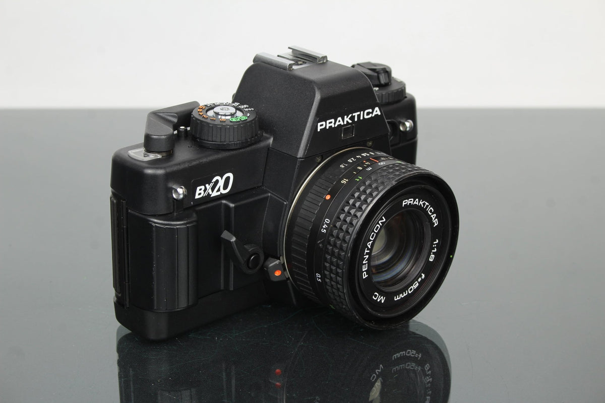 Practica BX20 + Pentacon Praktica 50mm 1.8 lens - Dutch|Thrift