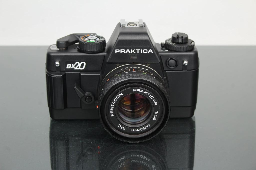 Practica BX20 + Pentacon Praktica 50mm 1.8 lens - Dutch|Thrift
