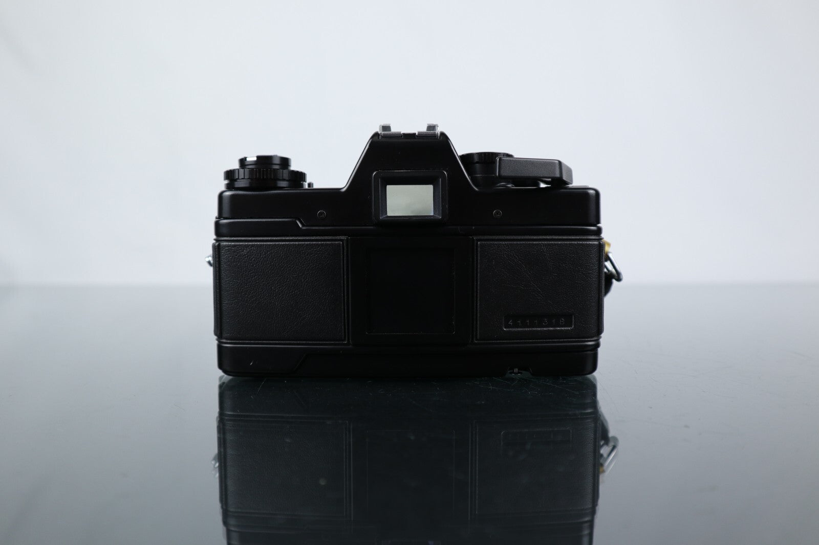 📷 Praktica Electronic B100 | 35mm SLR Film Camera | Body Only - Dutch|Thrift