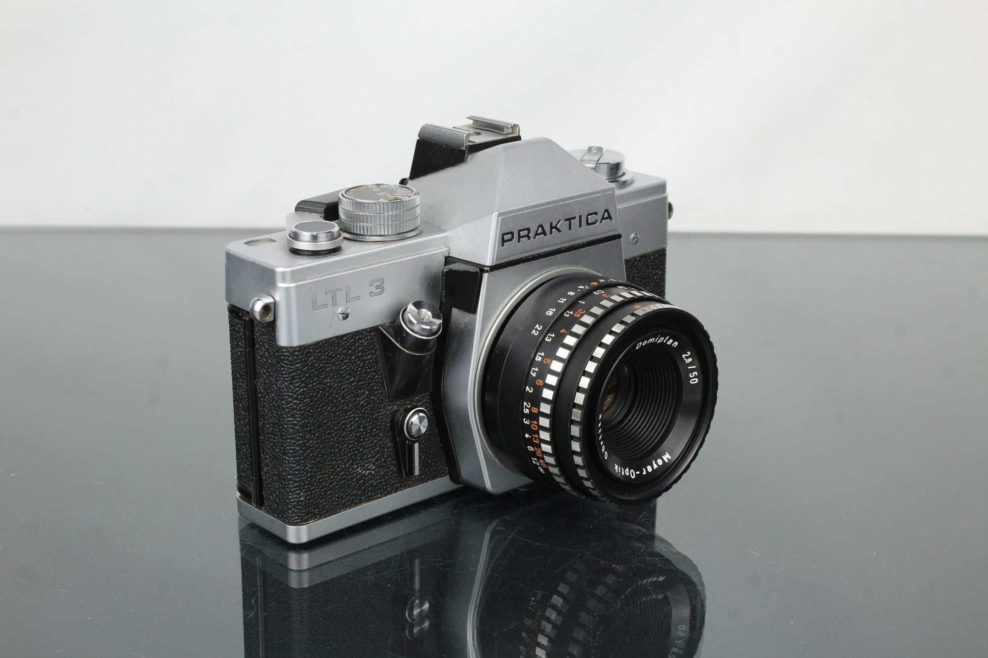 Praktica LTL 3 + Domiplan 2.8/50mm M42 lens - Dutch|Thrift