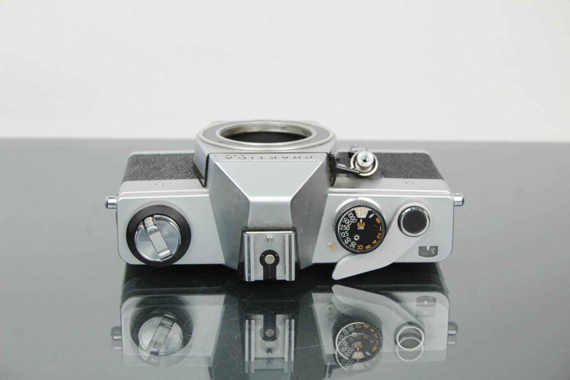 Praktica LTL - Dutch|Thrift