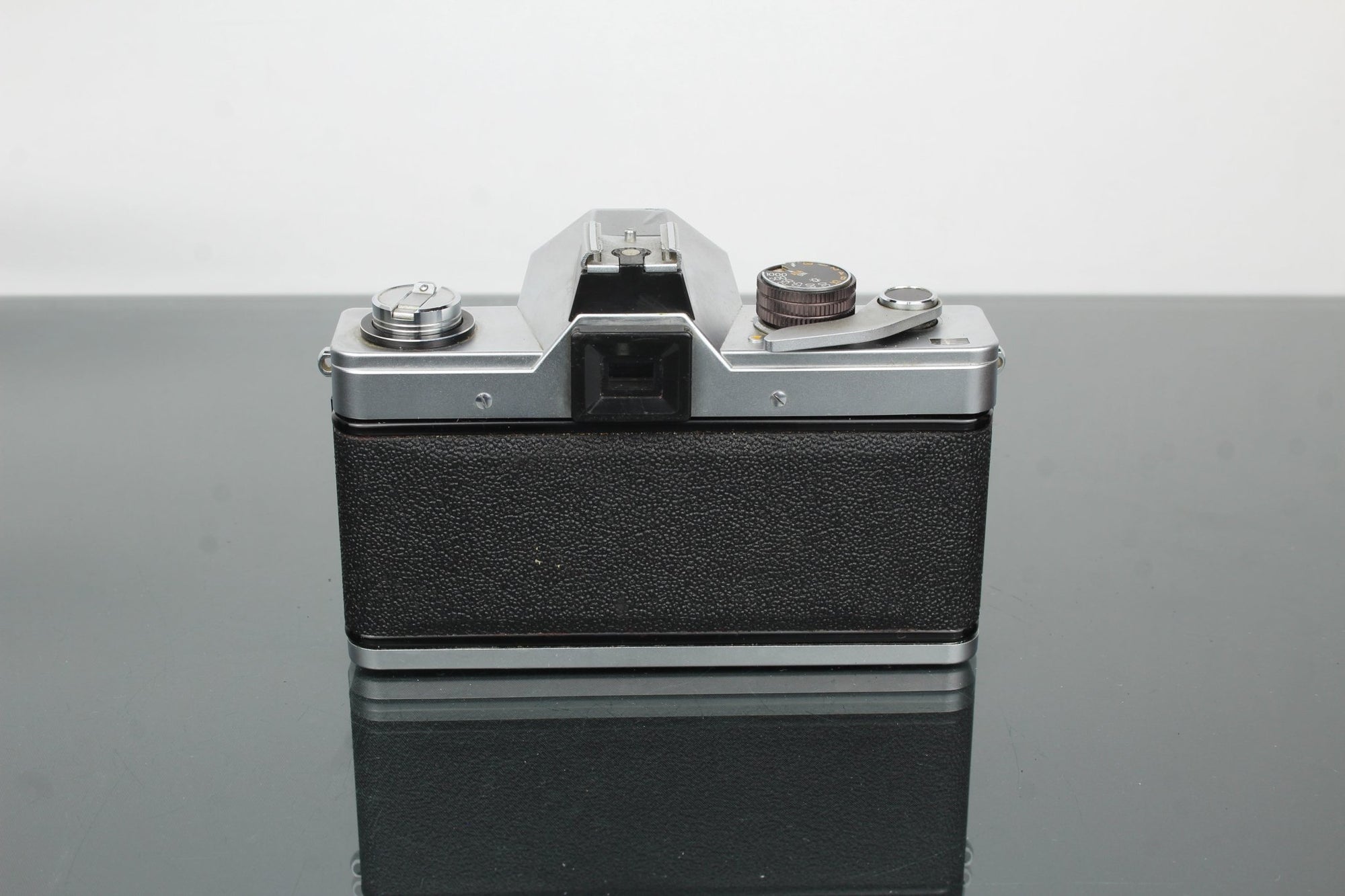 Praktica LTL + Pentacon 1.8/50 Lens - Dutch|Thrift