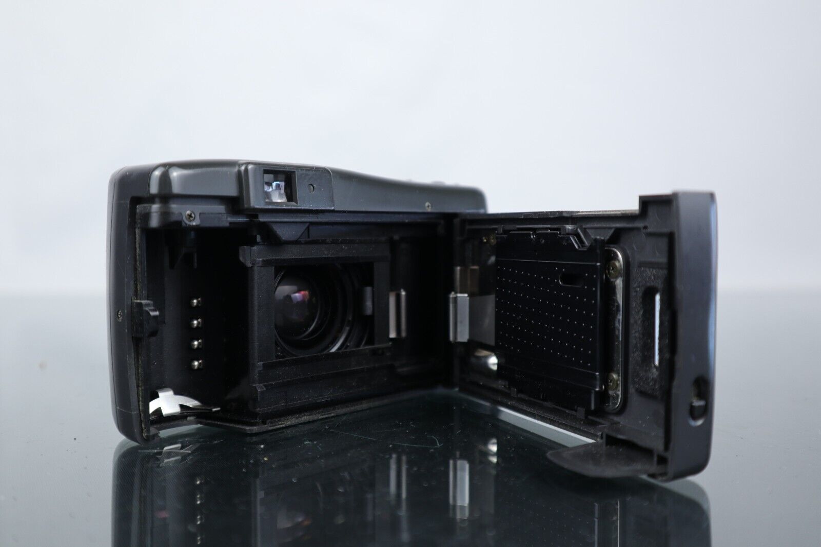 📷 Revue 600AF | 35mm Point & Shoot Film Camera | Black - Dutch|Thrift