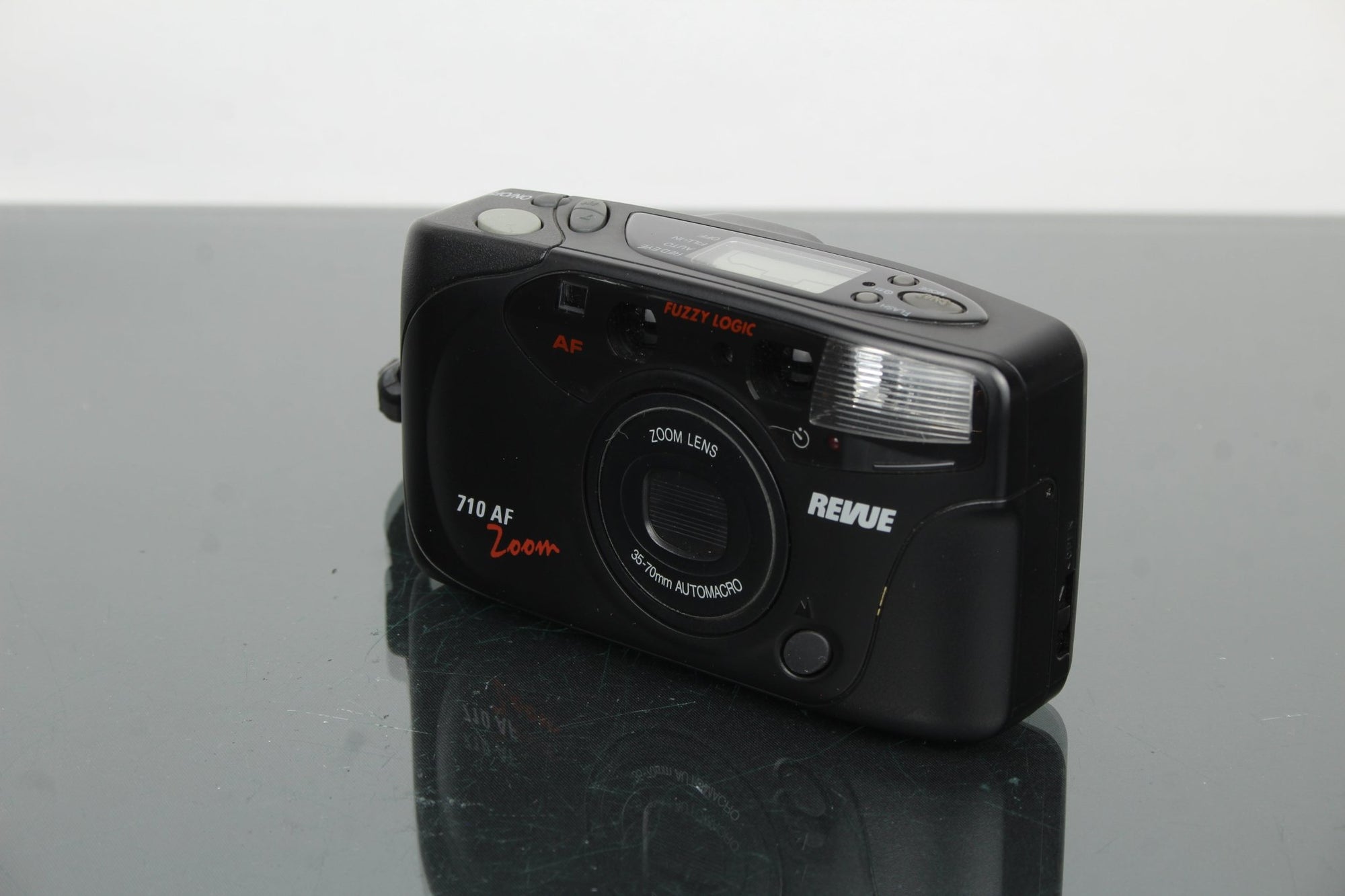 Revue 710 AF Zoom - Dutch|Thrift